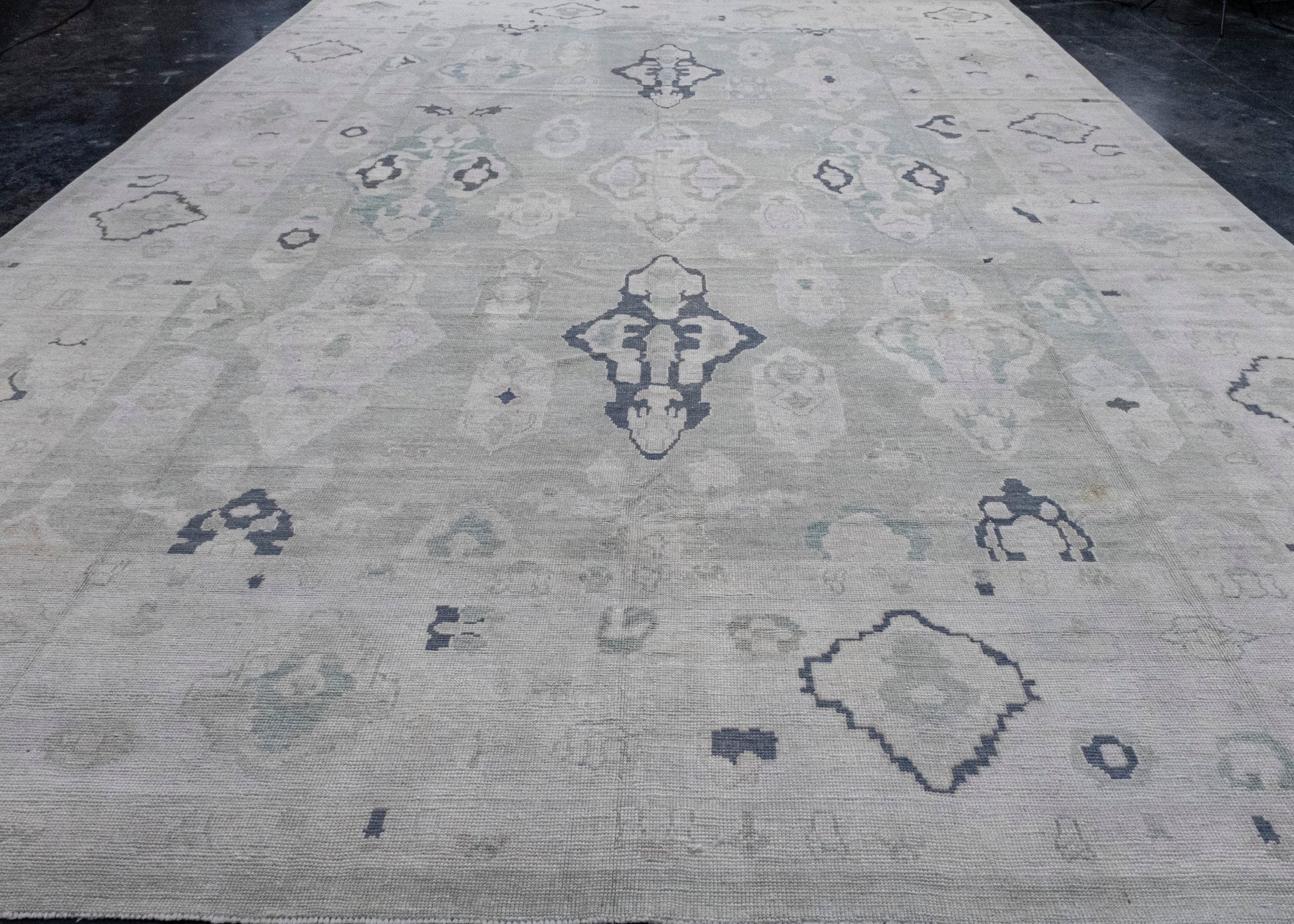 Turkish Oushak Rug 13'3" x 18'6" #16917