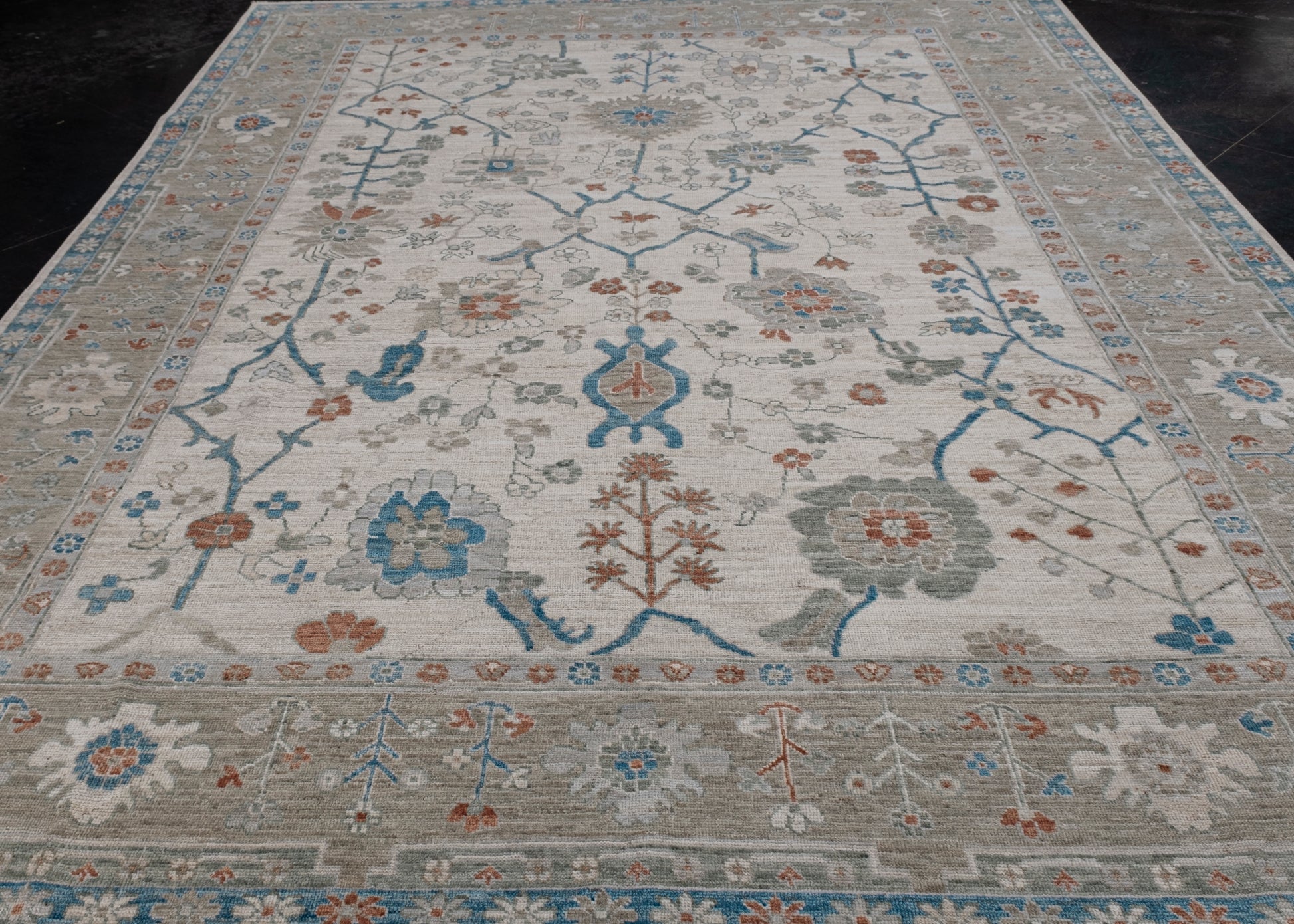 Oushak Rug 9' x 12'3" #AR-505