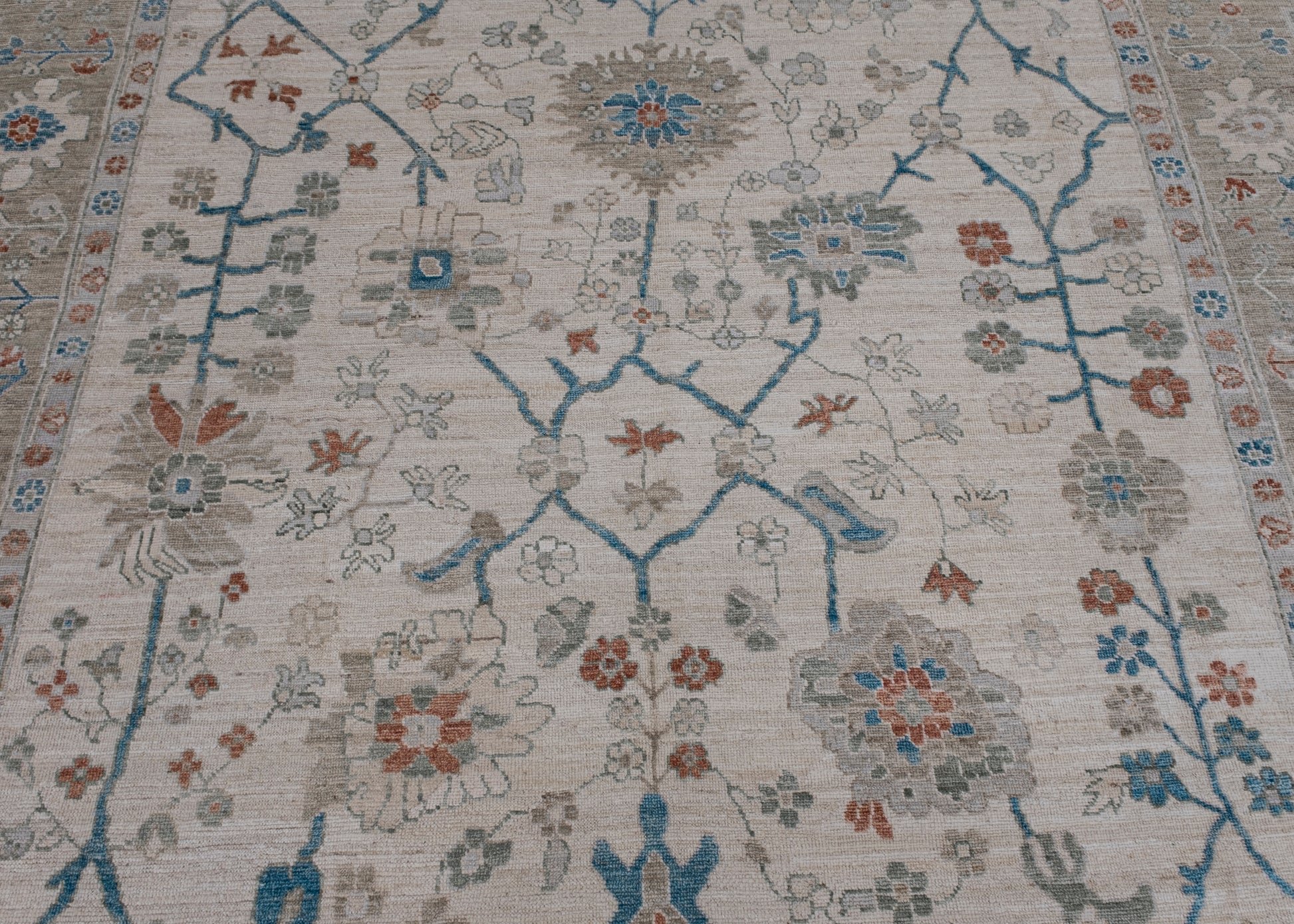 Oushak Rug 9' x 12'3" #AR-505