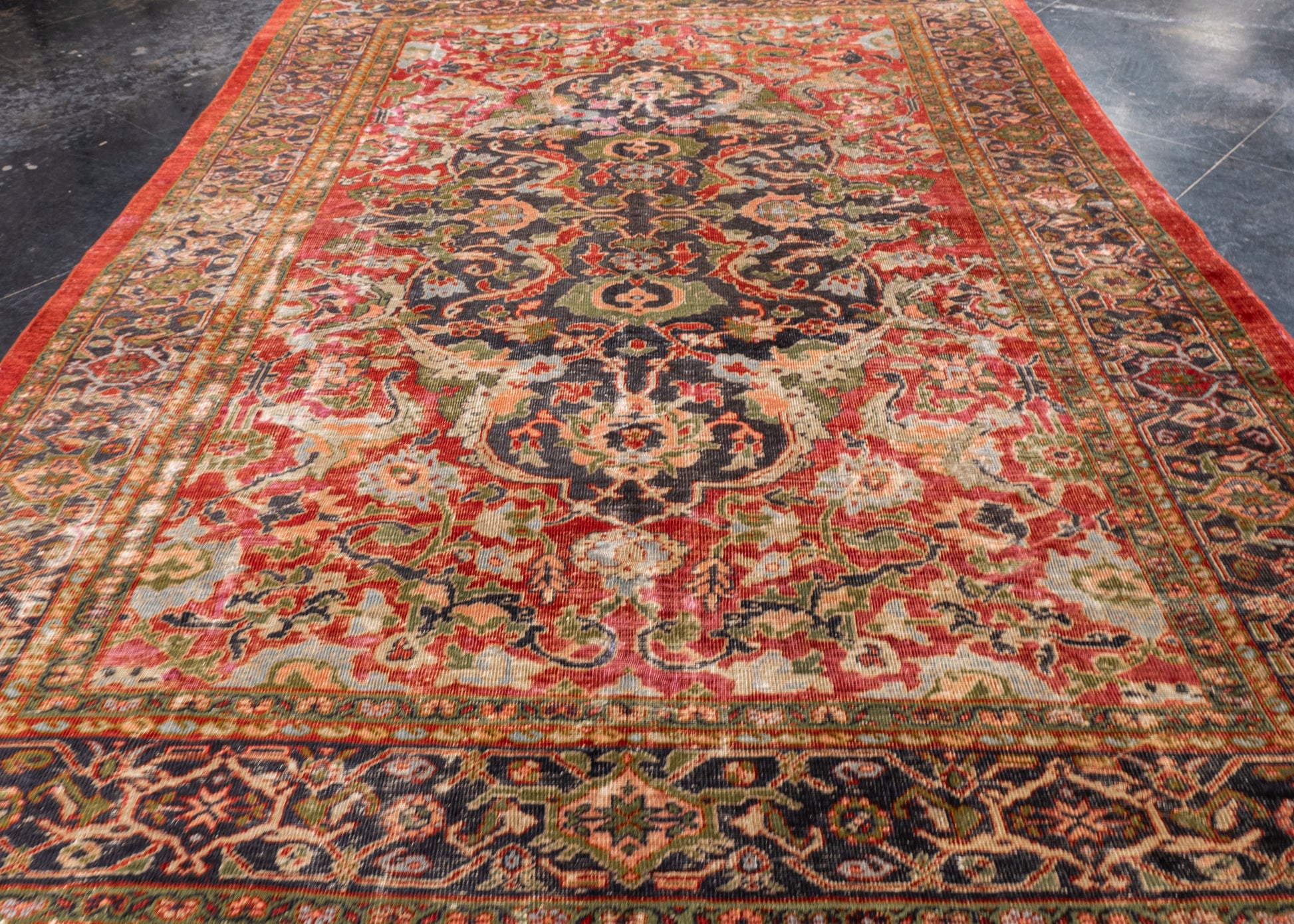 Antique Mahal Rug 8'9" x 12'6" #1002