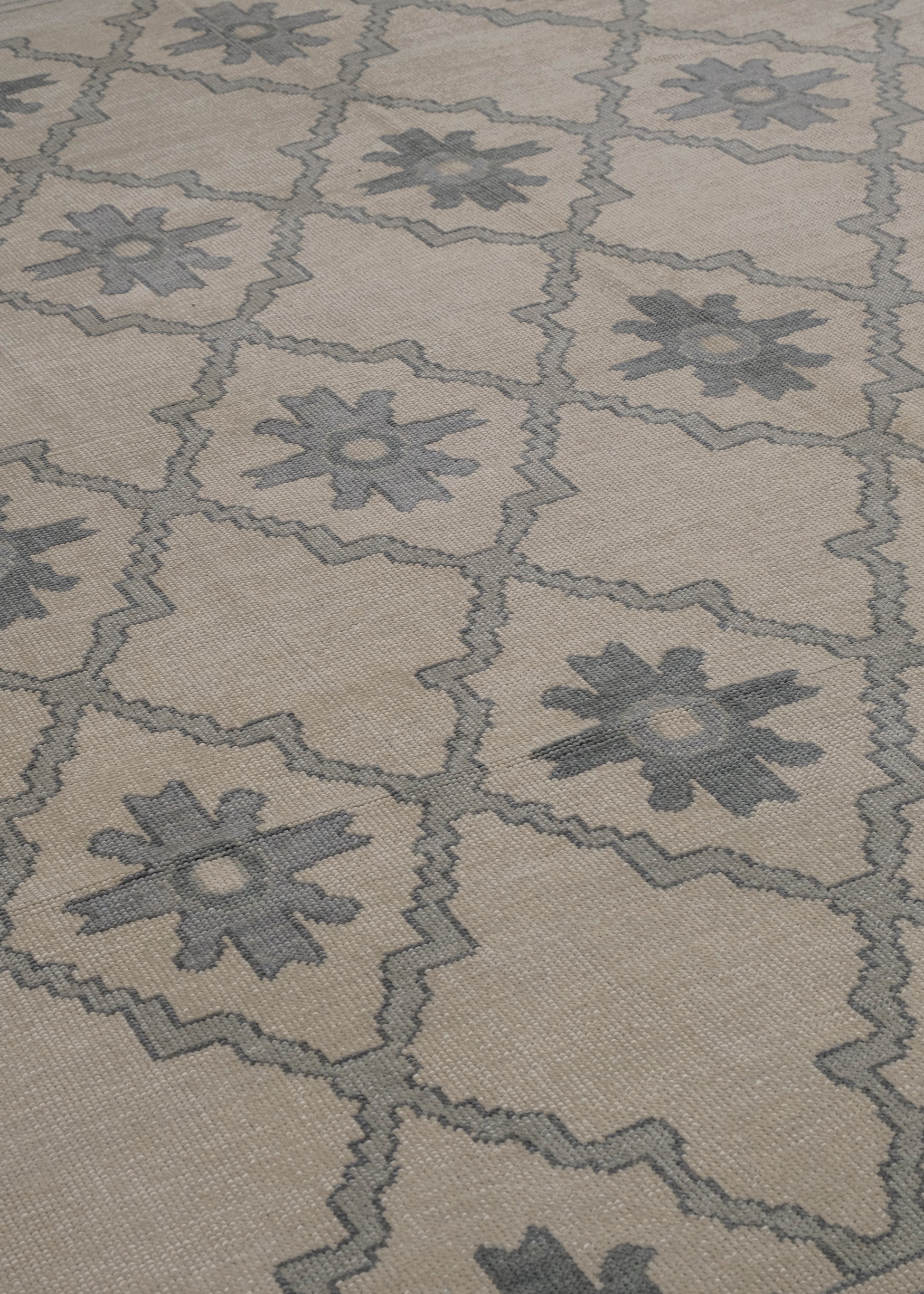 Turkish Oushak Rug 8'6" x 9'5" #11931