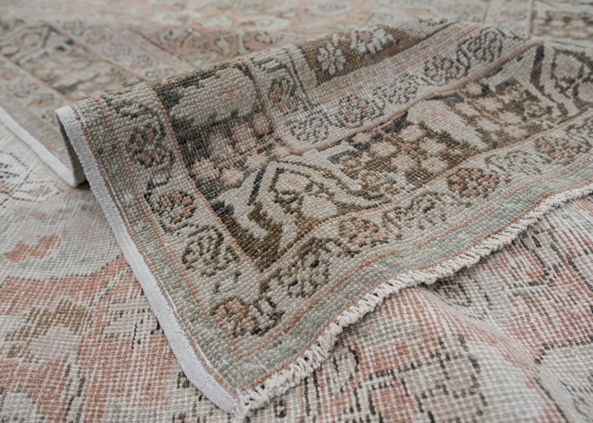 Turkish Vintage Anatolian Rug 4'4" x 6'3" #6061