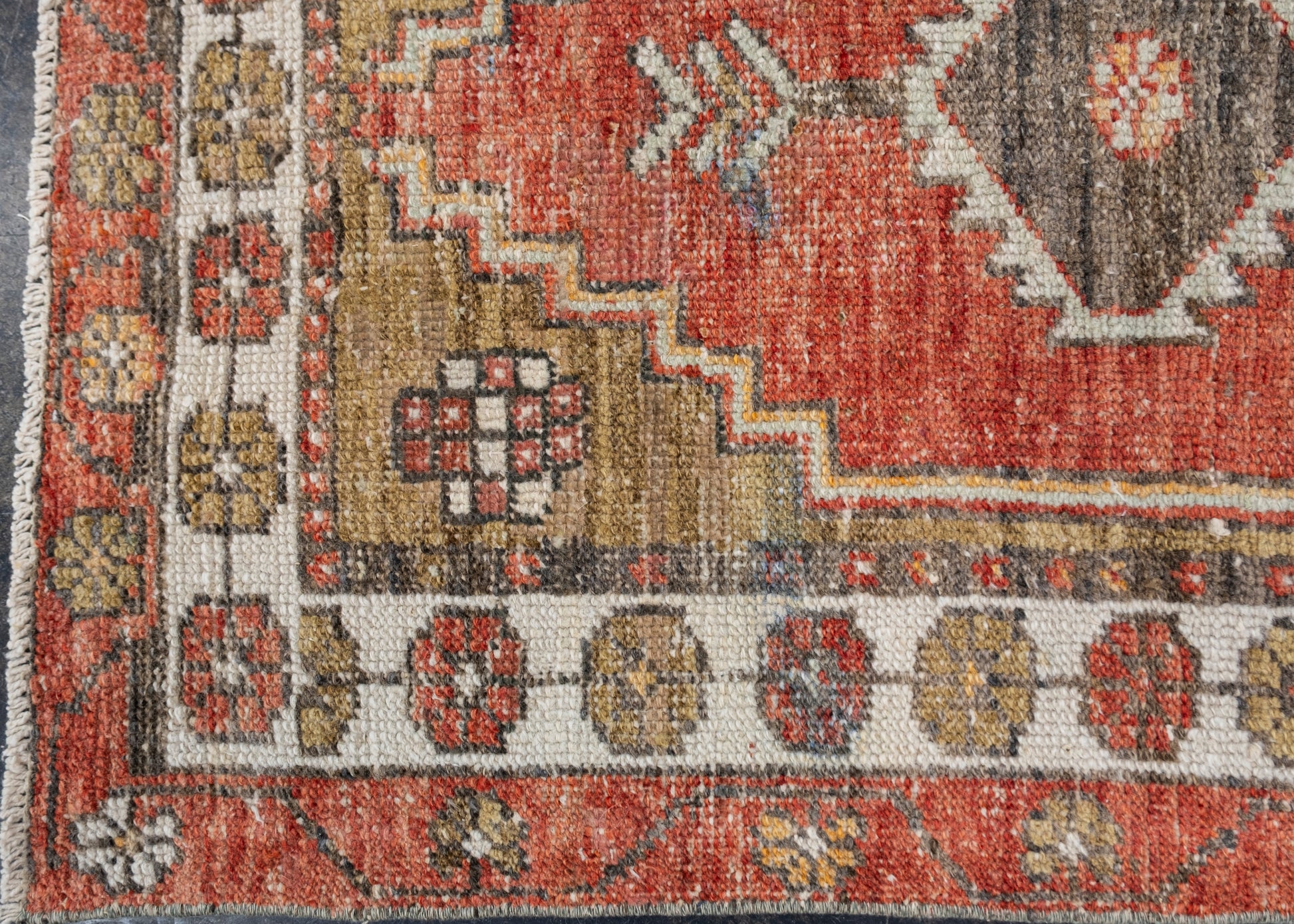 Turkish Vintage Anatolian Rug 2'4" x 4'6" #6060