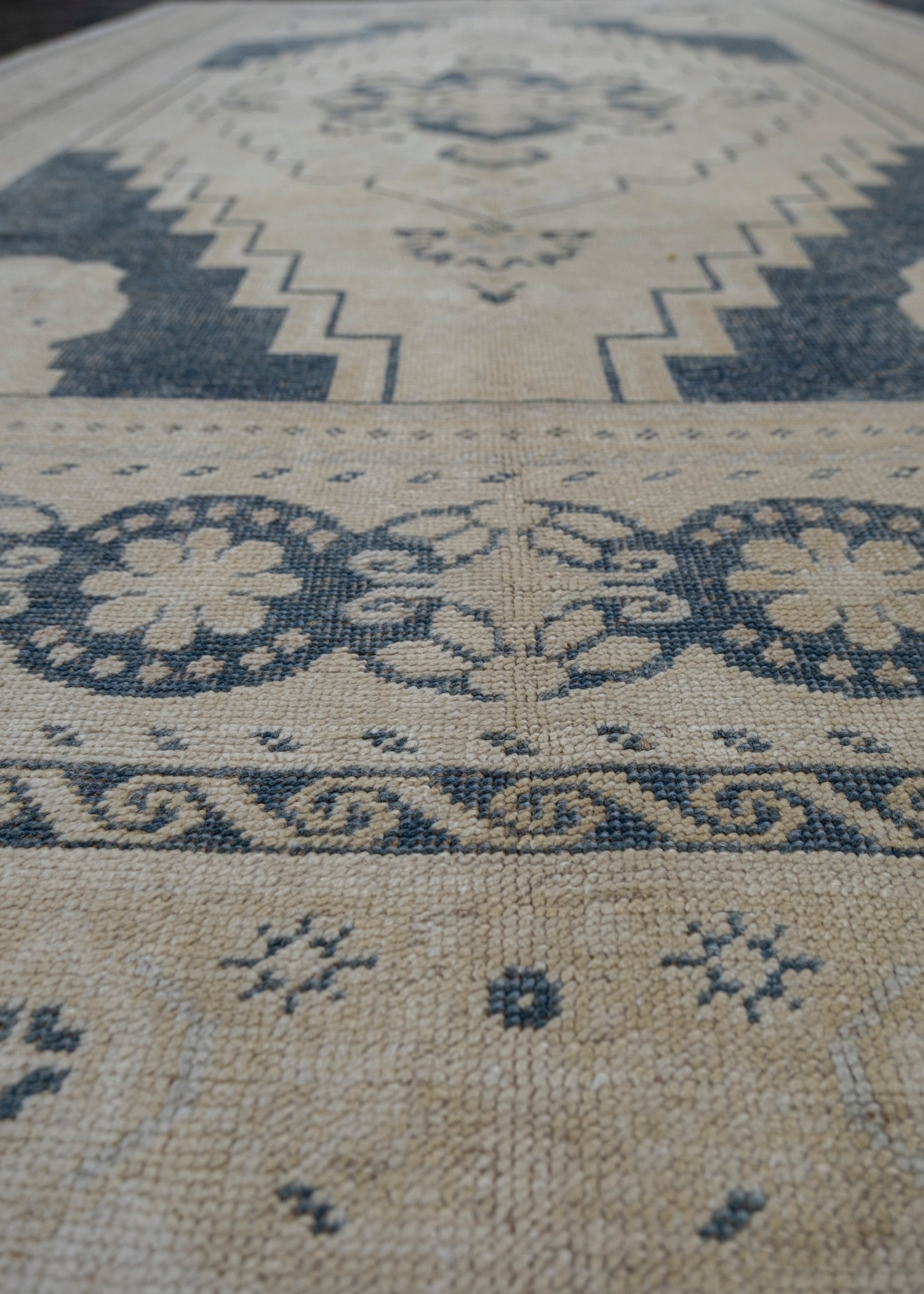 Turkish Vintage Anatolian Rug 5'7" x 10' #6039