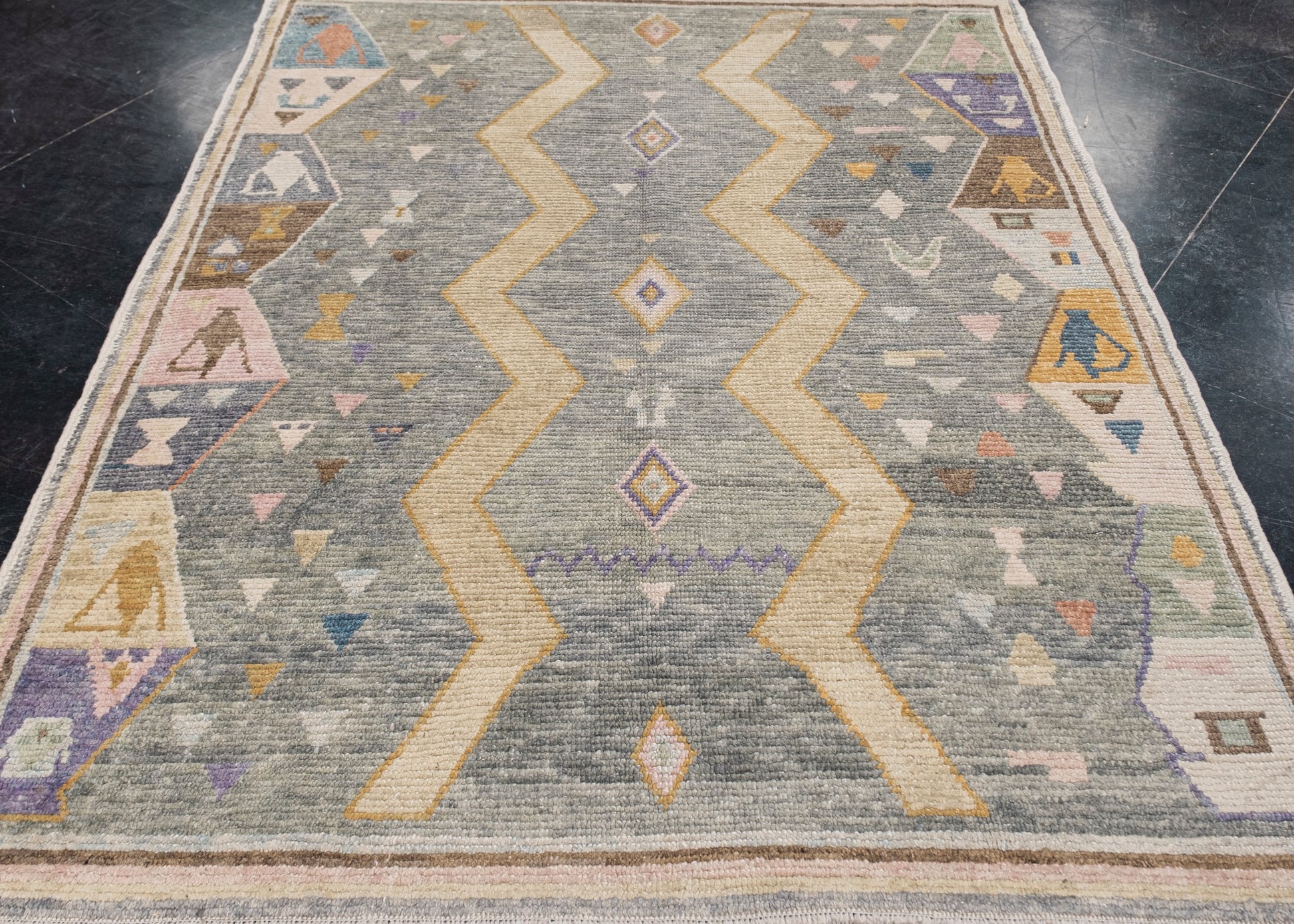 Turkish Oushak Rug 5'6" x 6'10" #4574