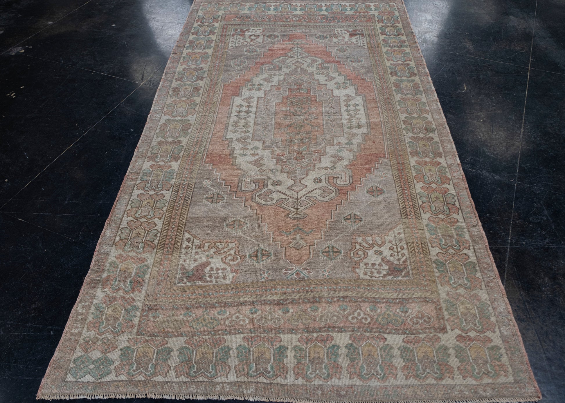Turkish Vintage Anatolian Rug 4'7" x 8'3" #6025