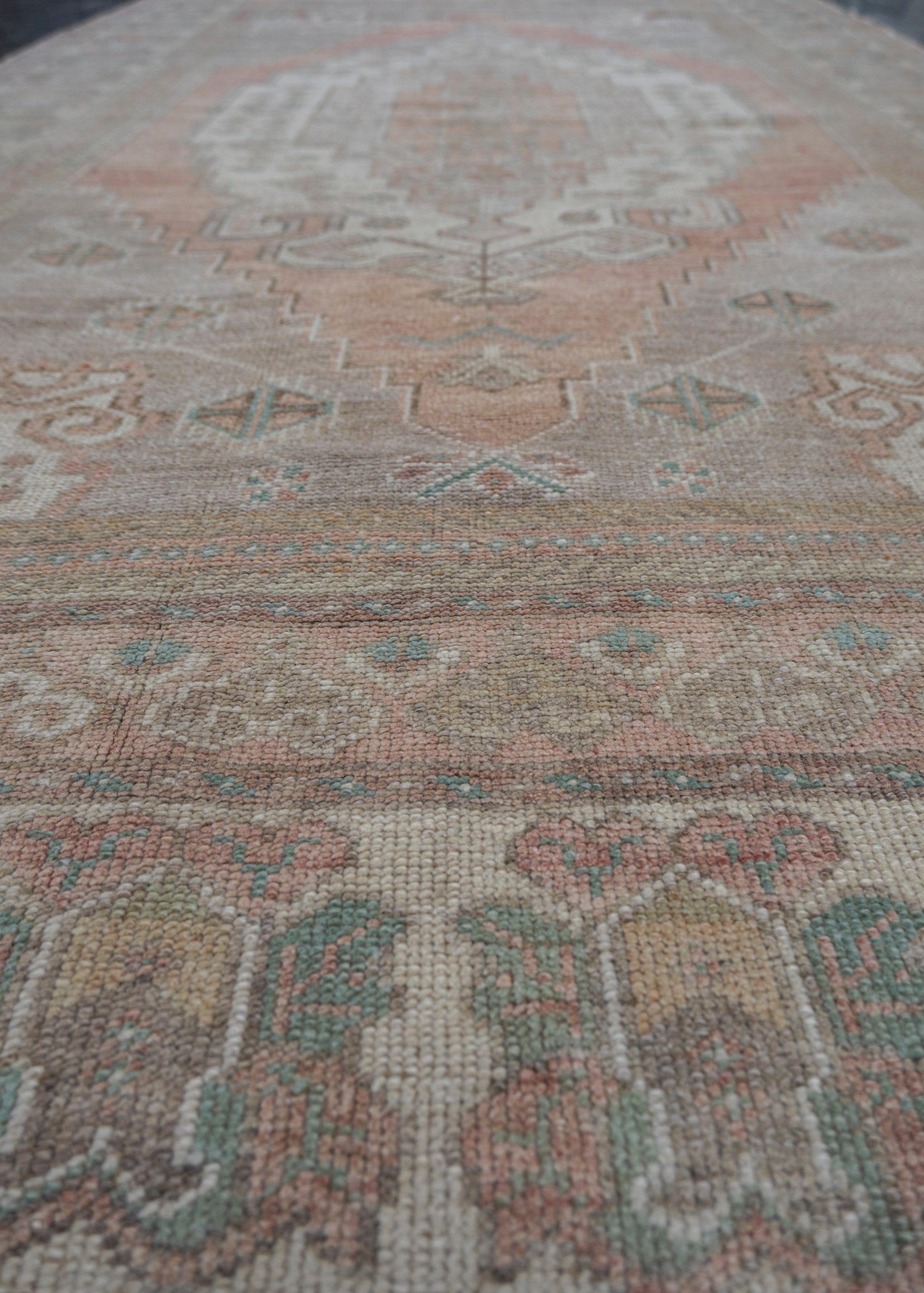 Turkish Vintage Anatolian Rug 4'7" x 8'3" #6025