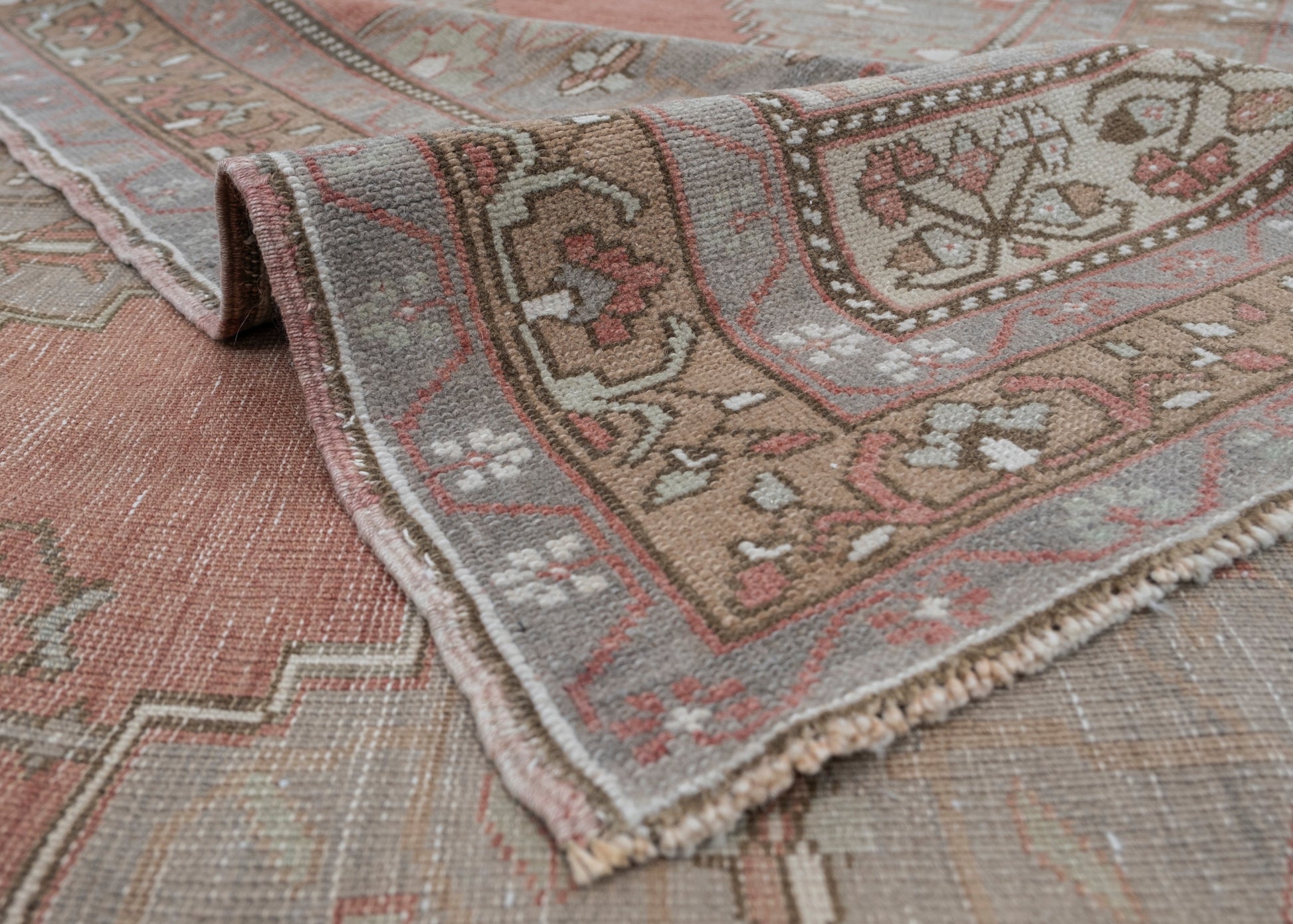 Turkish Vintage Anatolian Rug 4'8" x 7'10" #6024