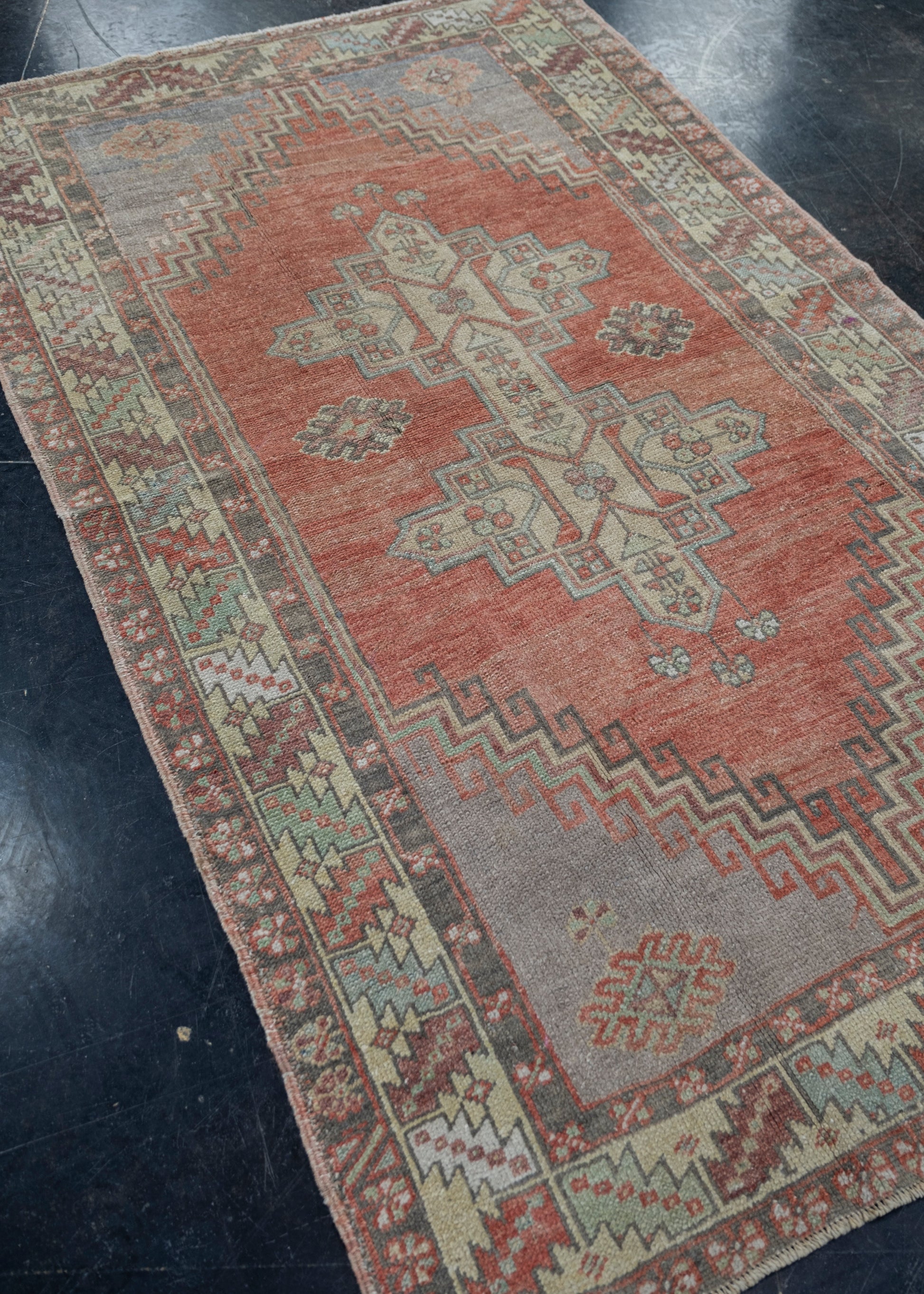 Turkish Vintage Anatolian Rug 3'10" x 6'7" #6020