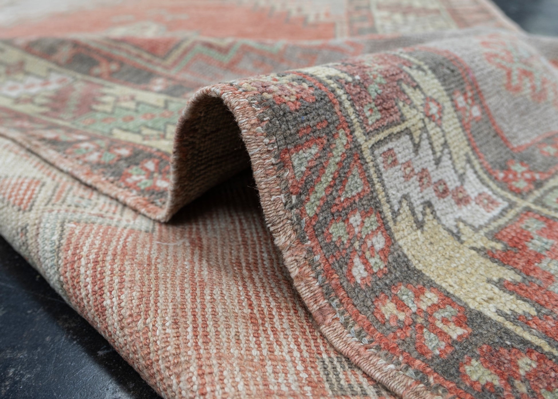 Turkish Vintage Anatolian Rug 3'10" x 6'7" #6020