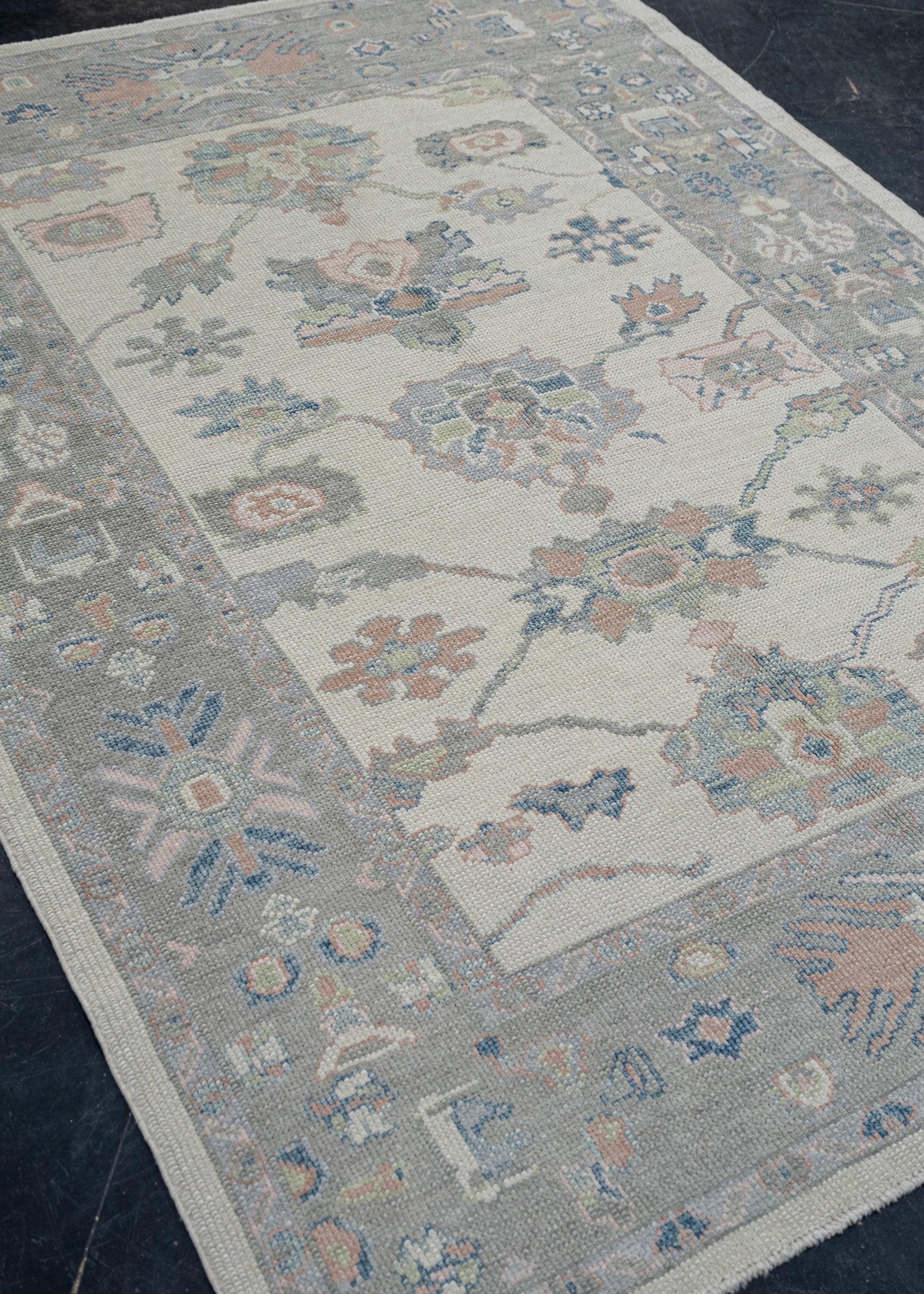 Turkish Oushak Rug 5' x 7' #7992
