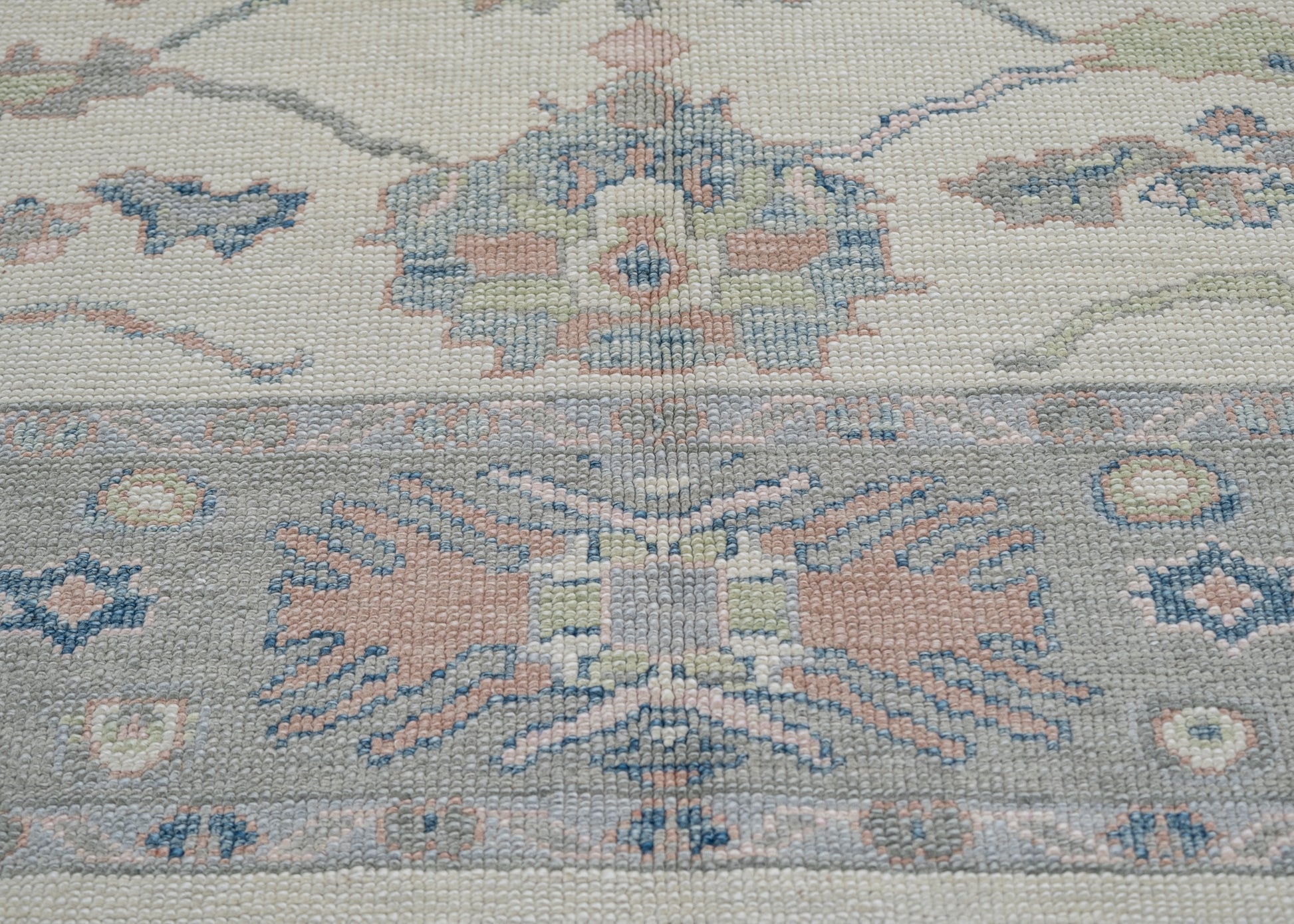 Turkish Oushak Rug 5' x 7' #7992
