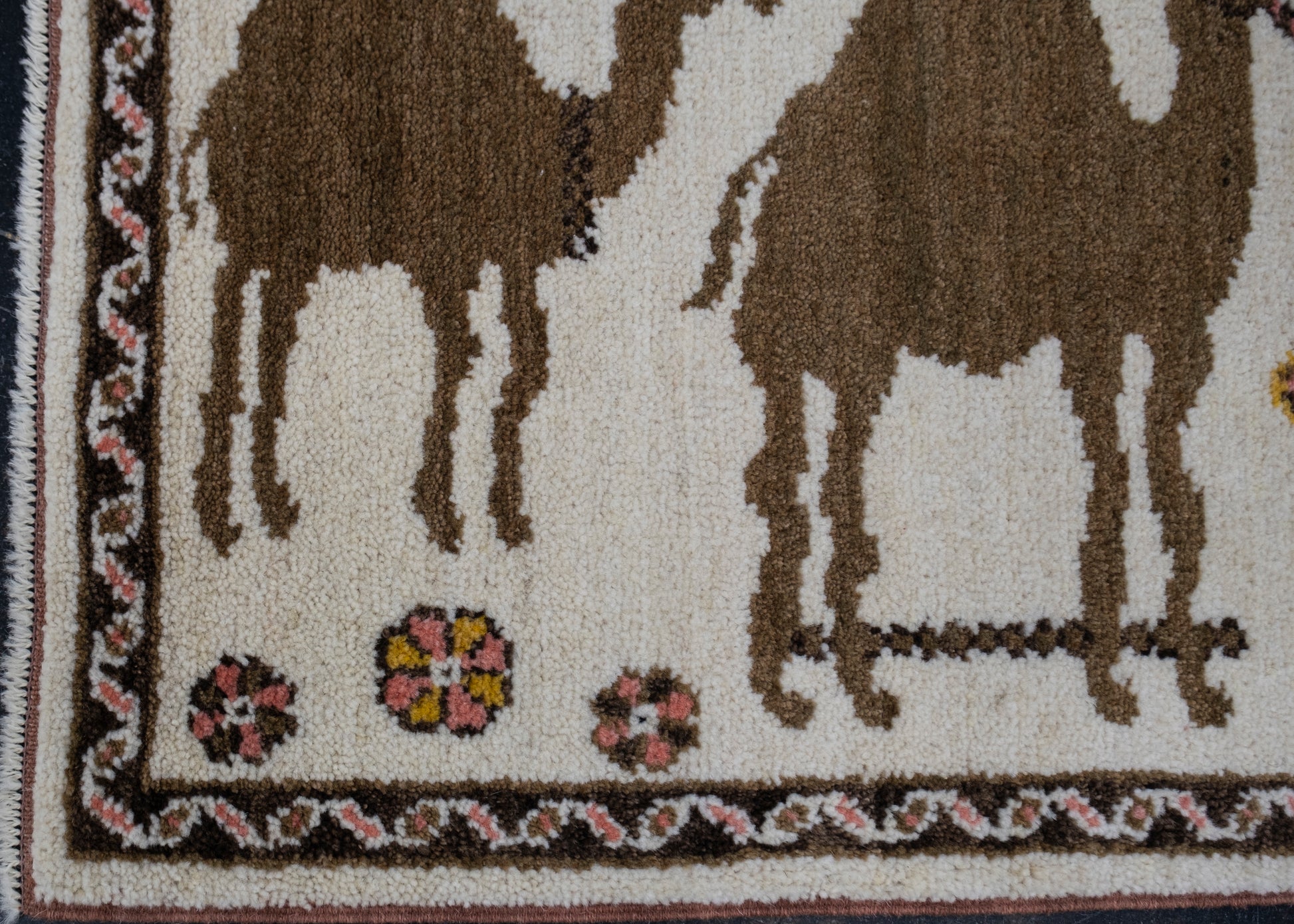 Turkish Old Wool Oushak Rug 2'9" x 3'6" #12211