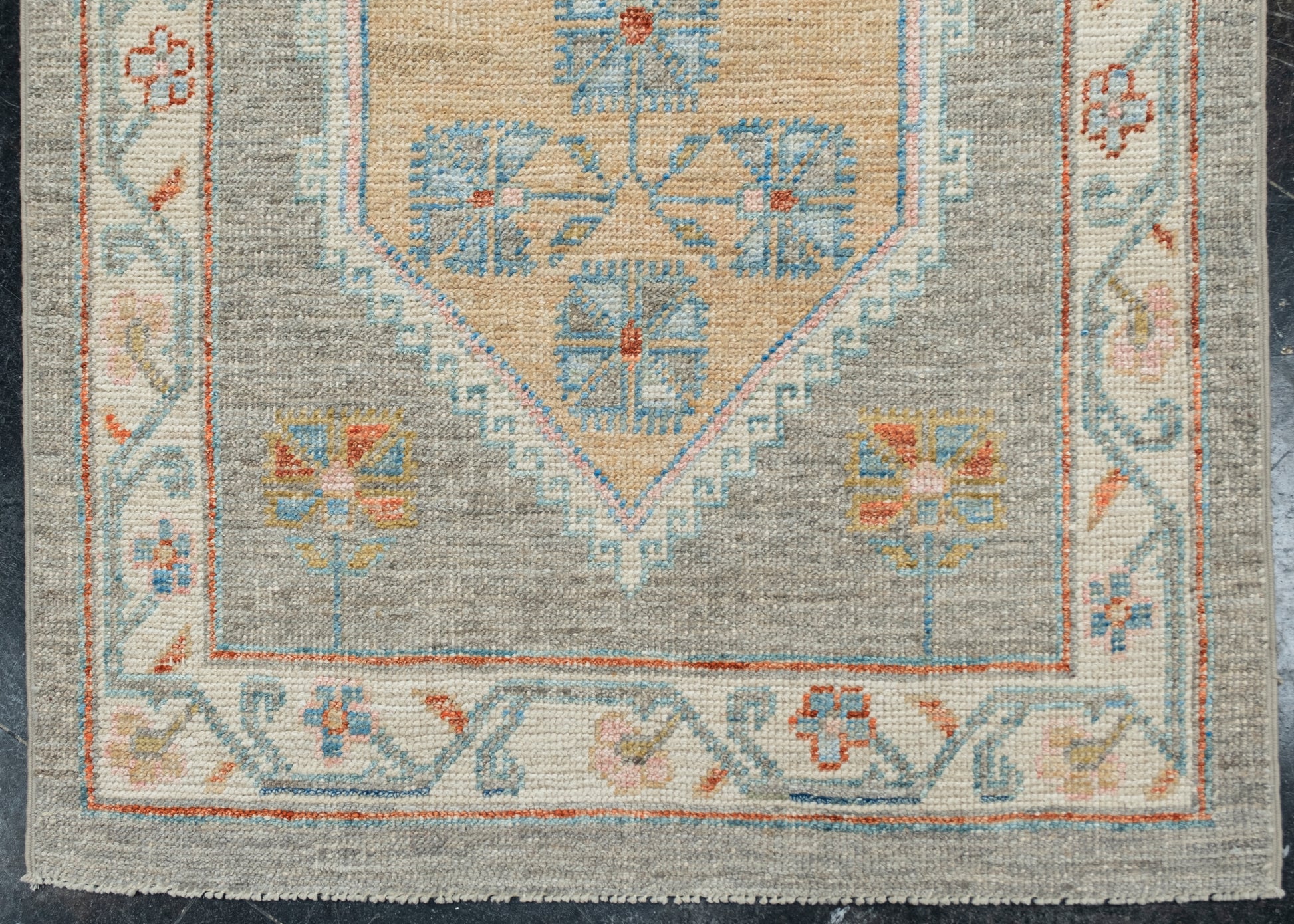 Oushak Rug 3' x 10'2" #AR-606