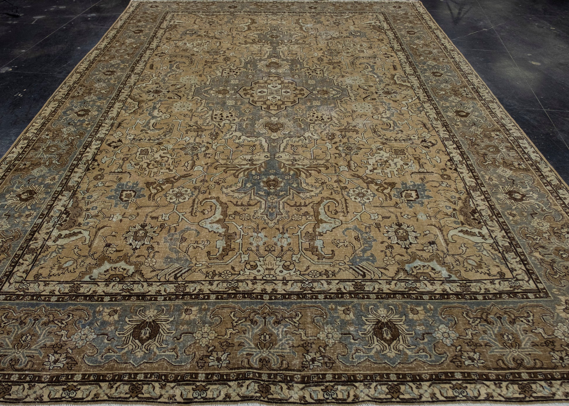 Turkish Vintage Anatolian Rug 9'3" x 13' #16853