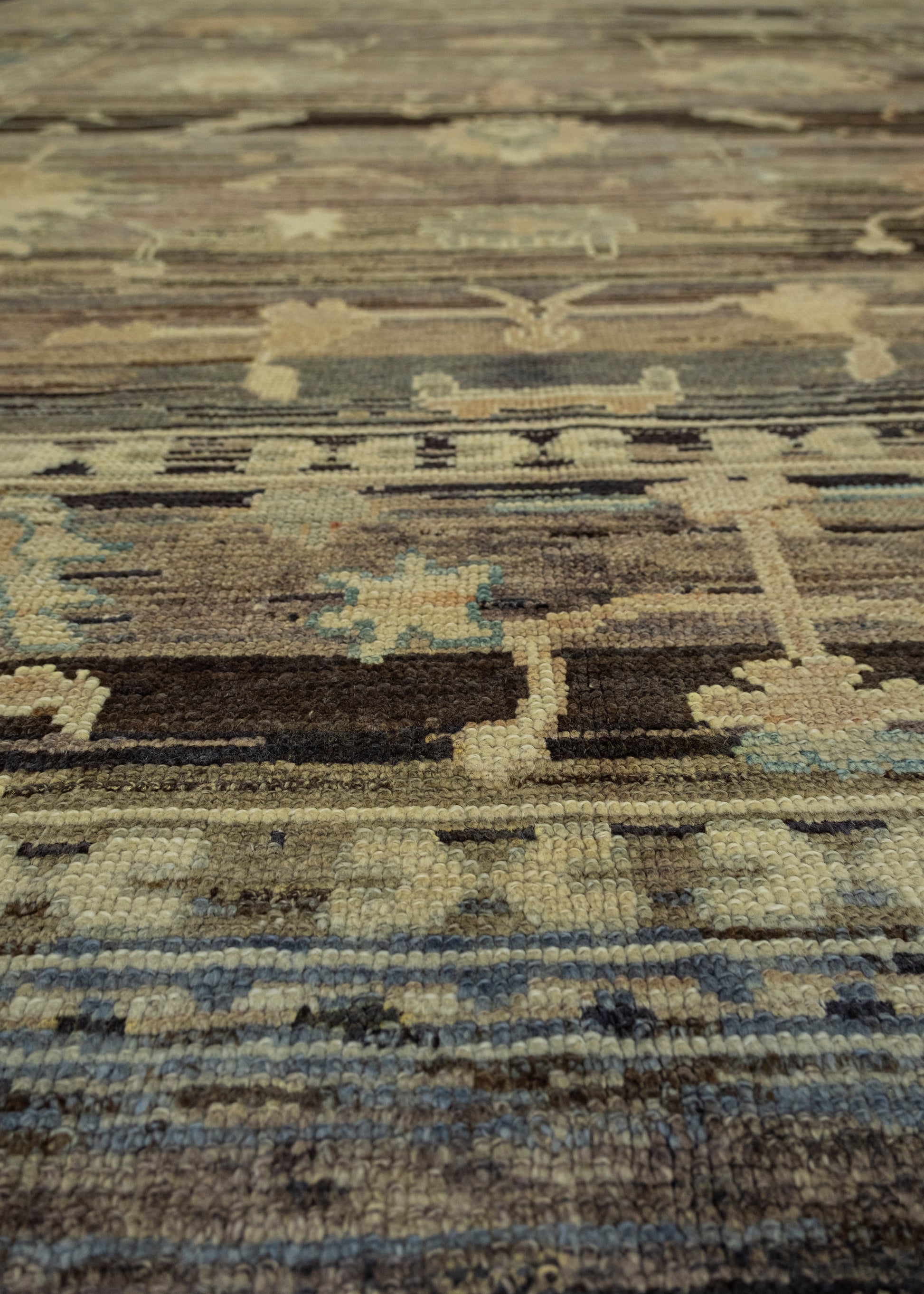 Turkish Old Wool Oushak Rug 8'9" x 12'1" #16776