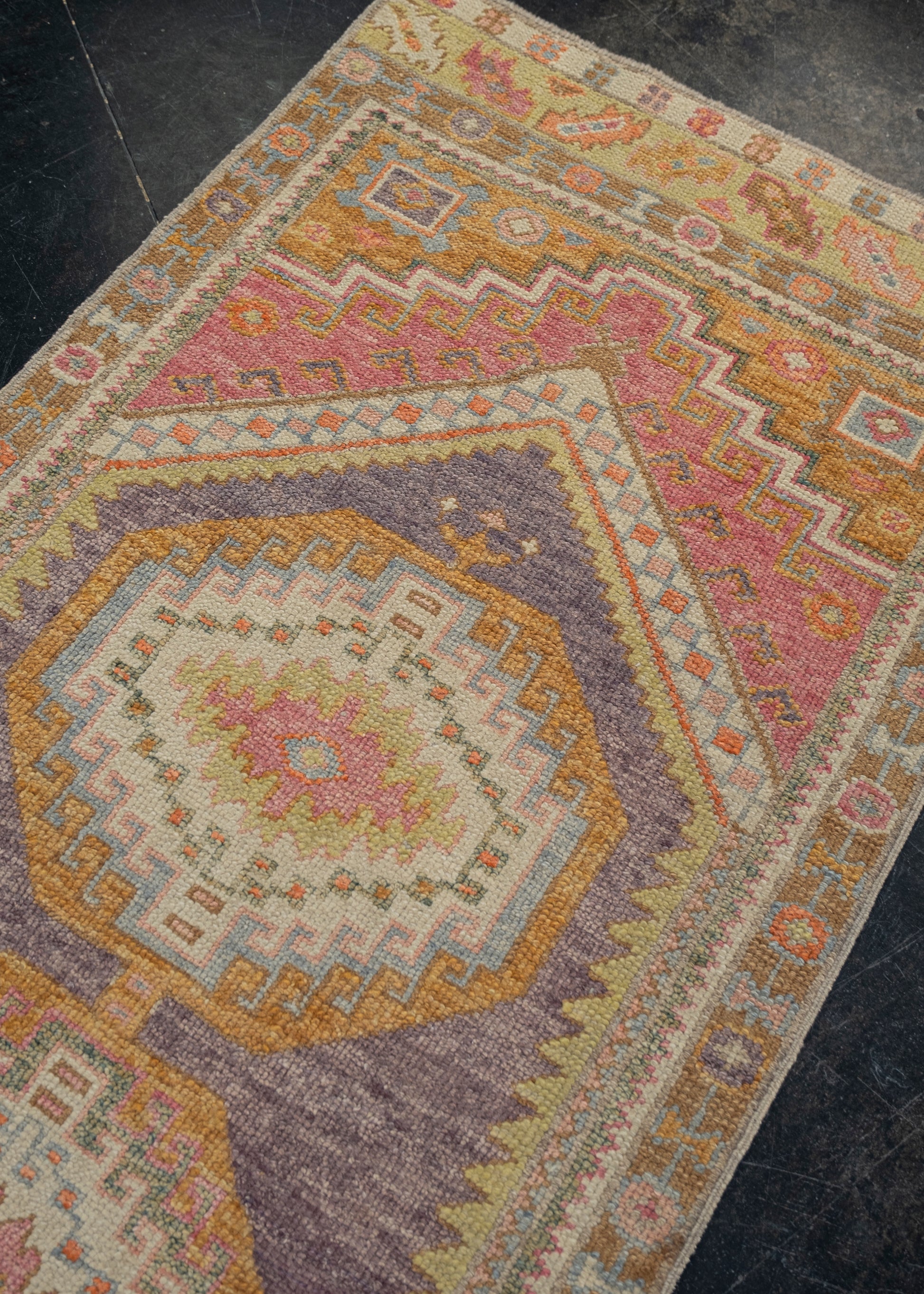 Turkish Oushak Rug 2'10" x 8'8" #2317