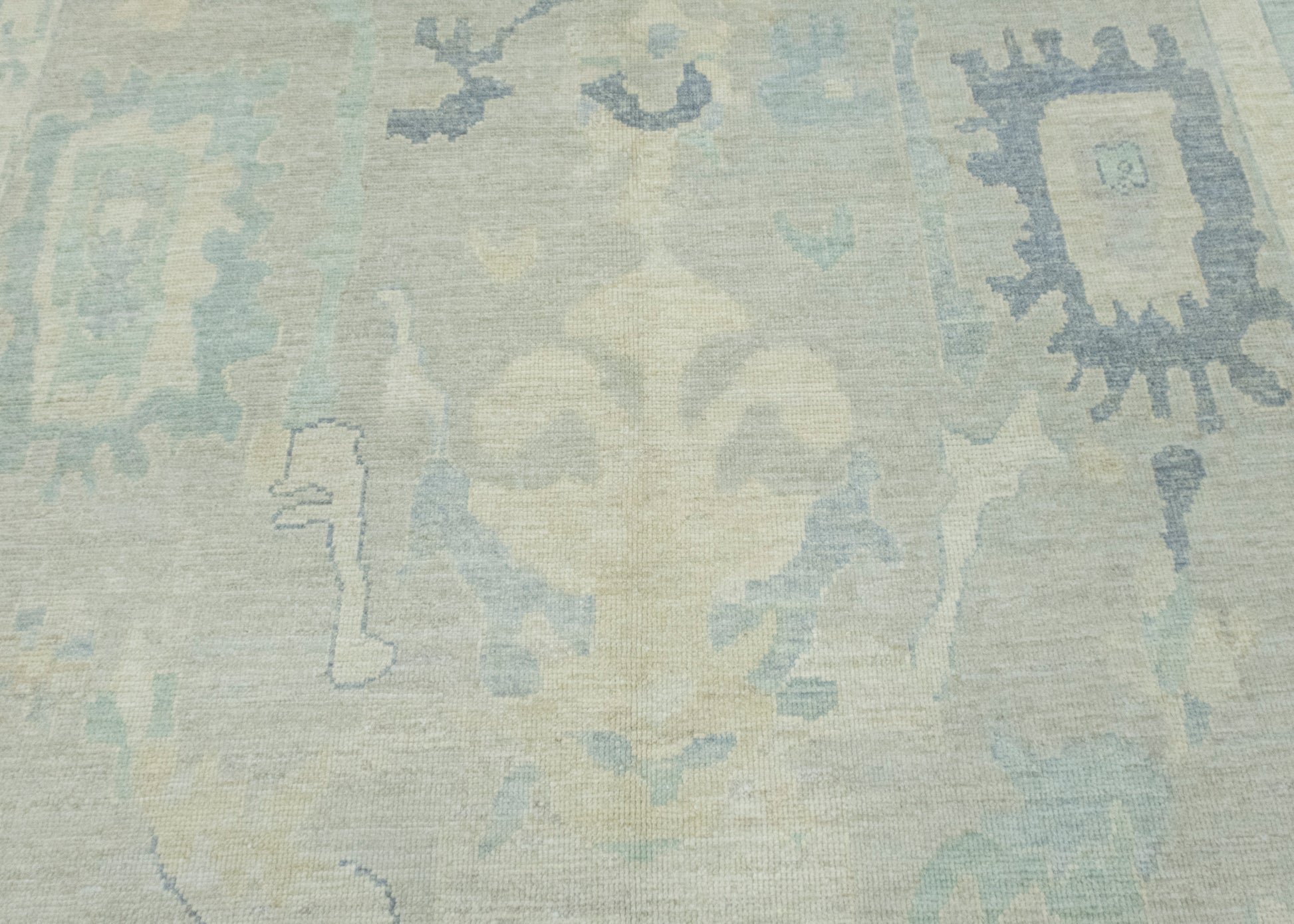 Turkish Oushak Rug 9'10" x 13'10" #16516