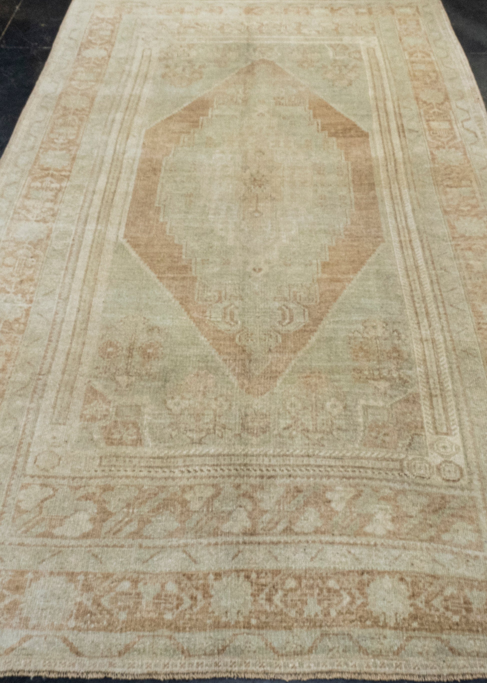 Turkish Vintage Anatolian Rug 5'5" x 9'4" #7011