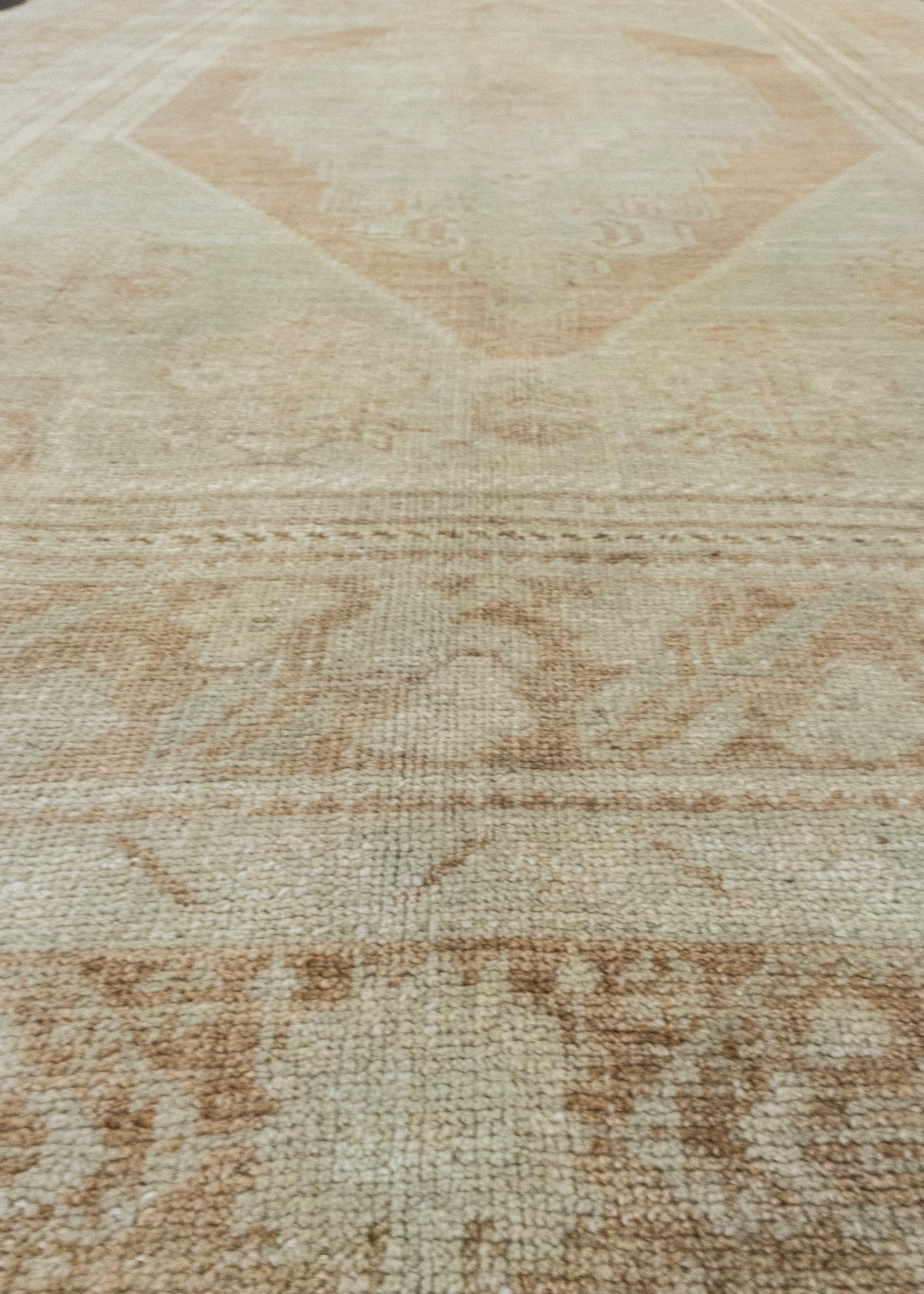 Turkish Vintage Anatolian Rug 5'5" x 9'4" #7011