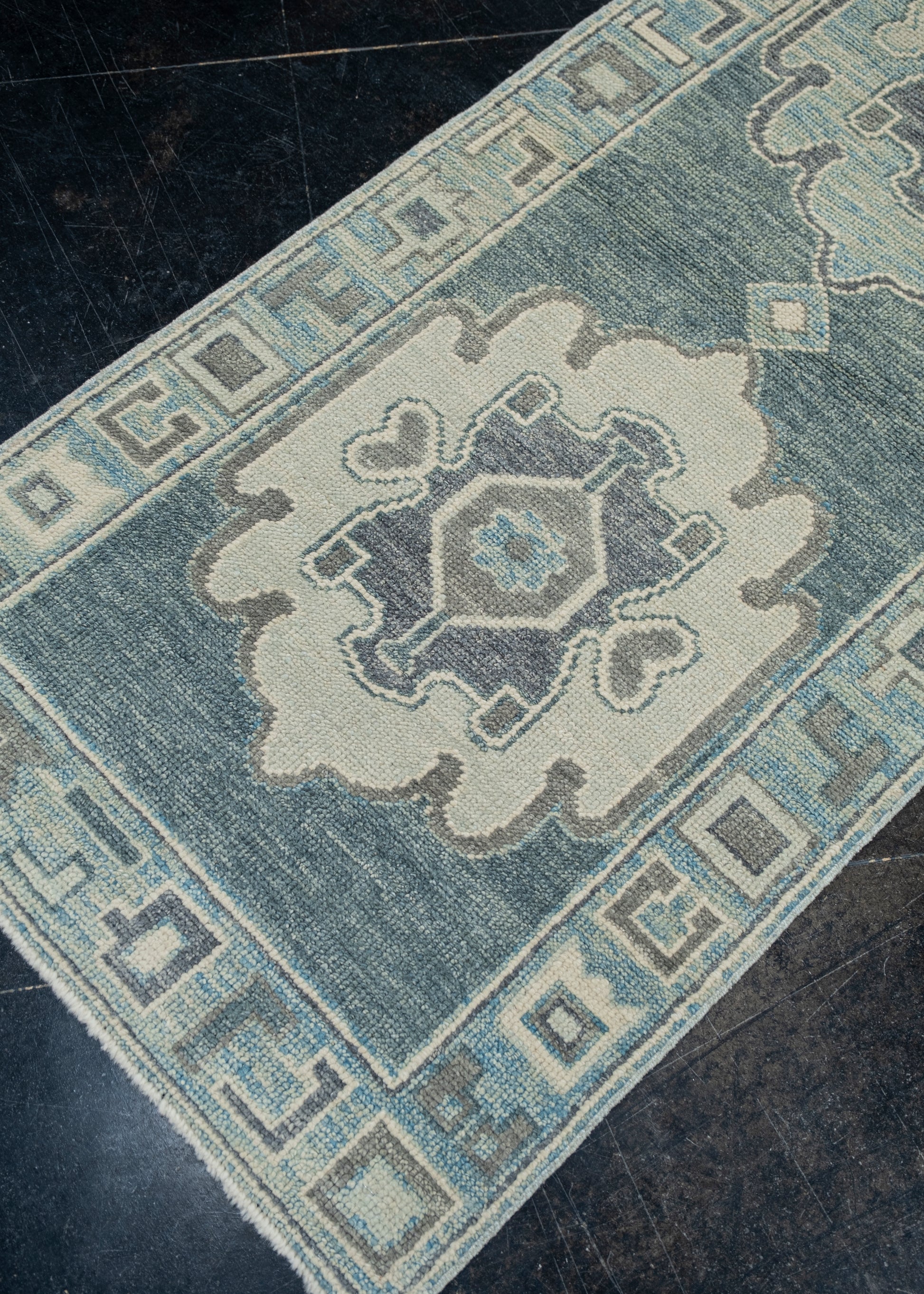 Turkish Oushak Rug 2'7" x 5'11" #12041