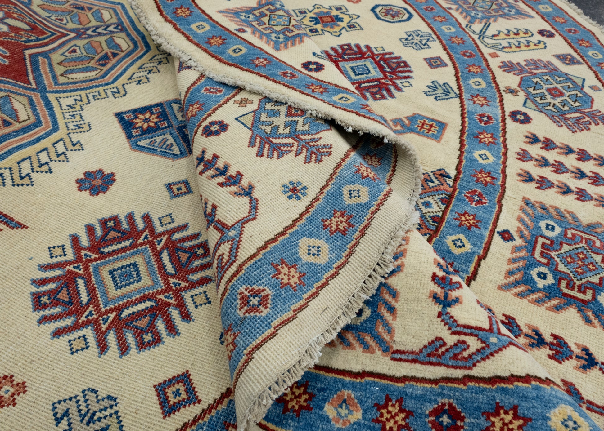 Oriental Hand Knotted Round Rug 8'4" x 8'2" #17100