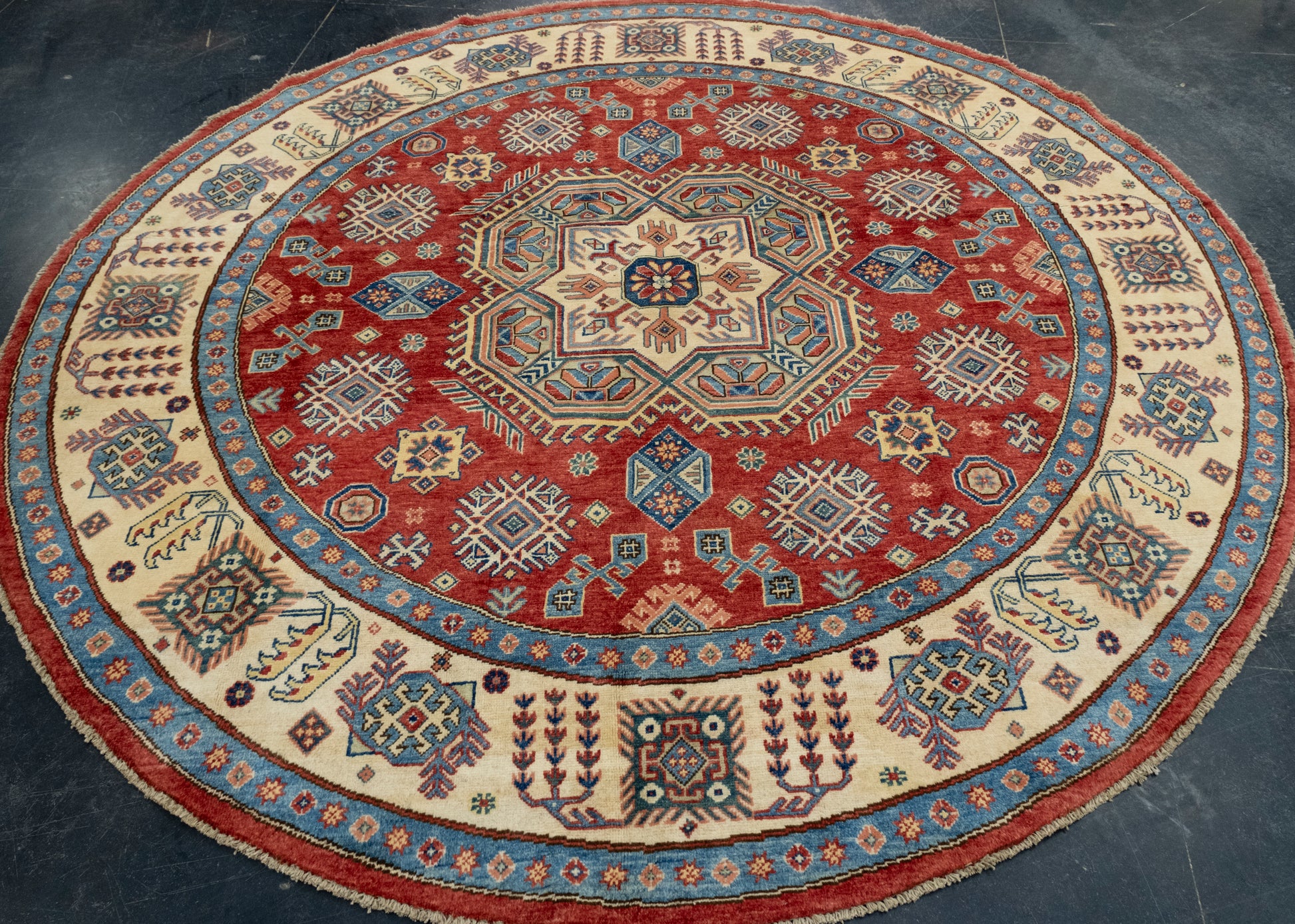 Oriental Hand Knotted Round Rug 7'10" x 7'11" #17998