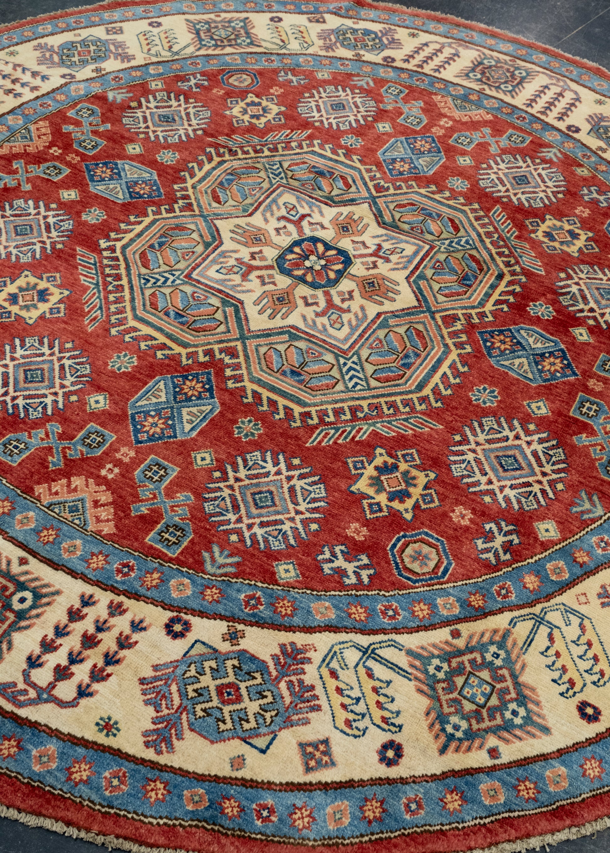 Oriental Hand Knotted Round Rug 7'10" x 7'11" #17998