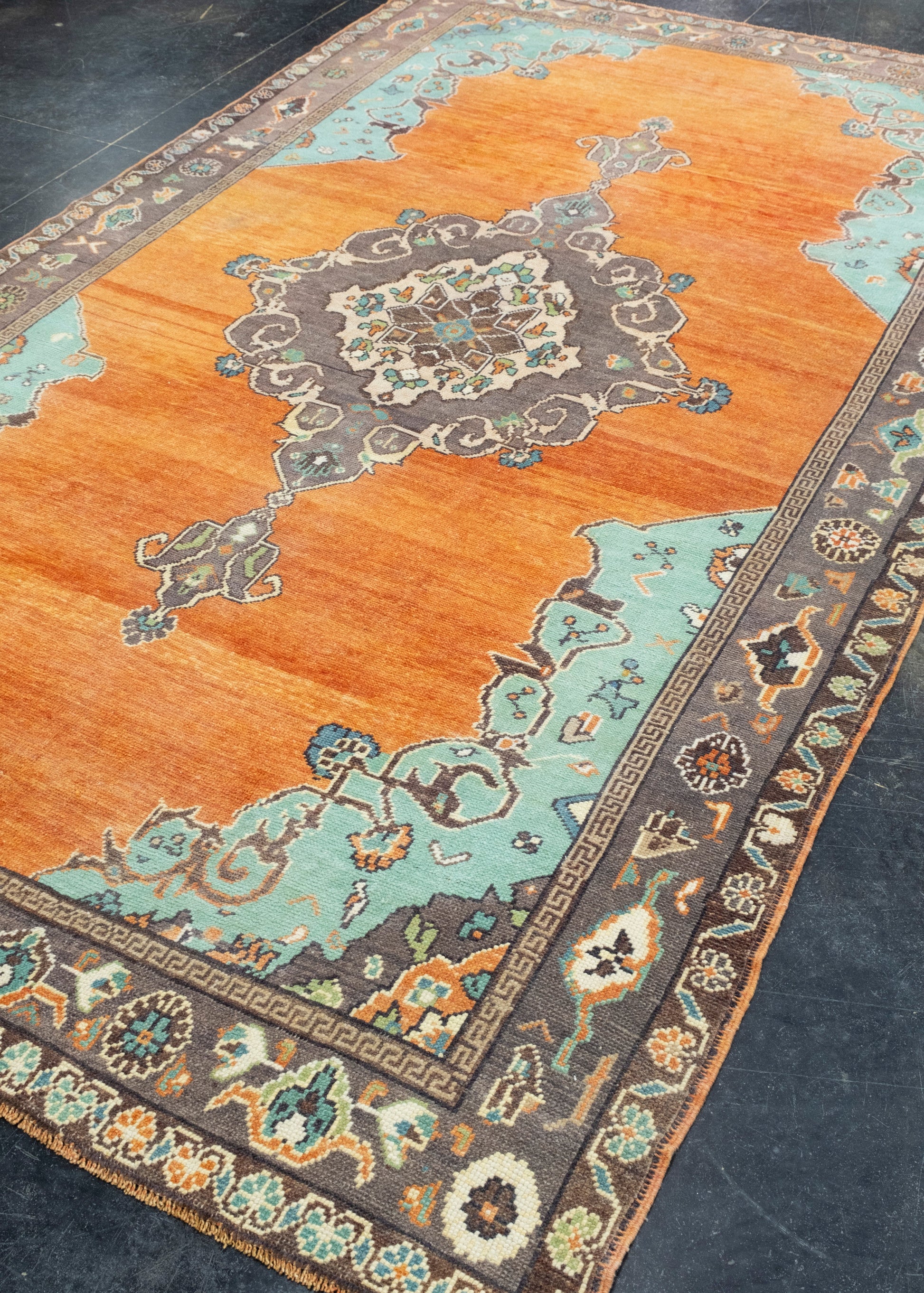 Turkish Vintage Rug 5'9" x 9'7" #17705