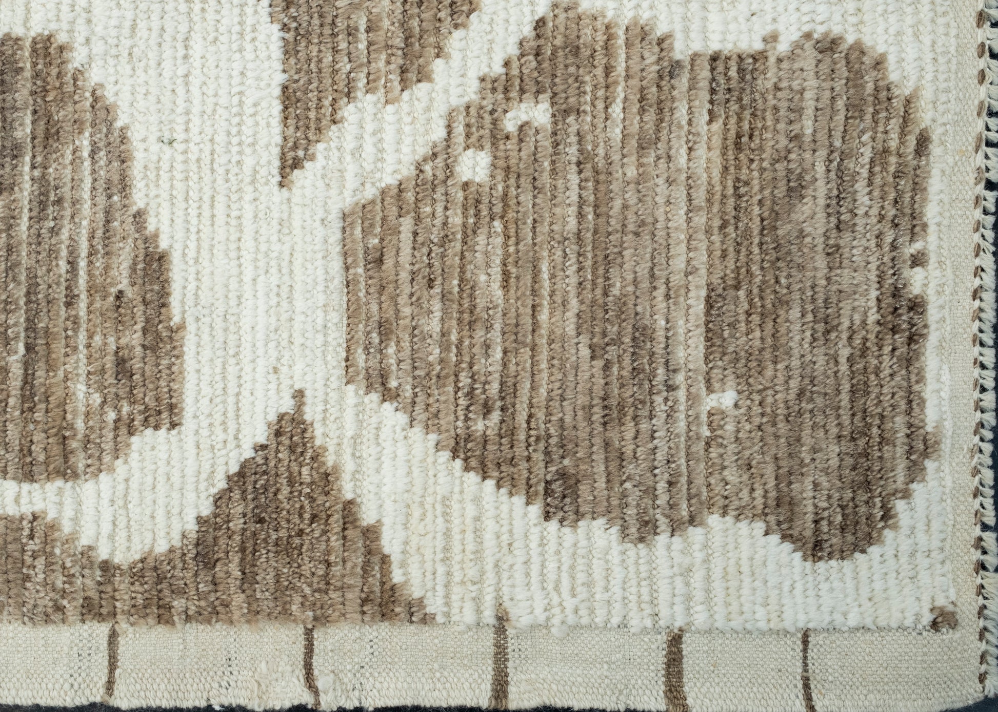 Hand Knotted Modern Rug 3'6" x 5' #17459