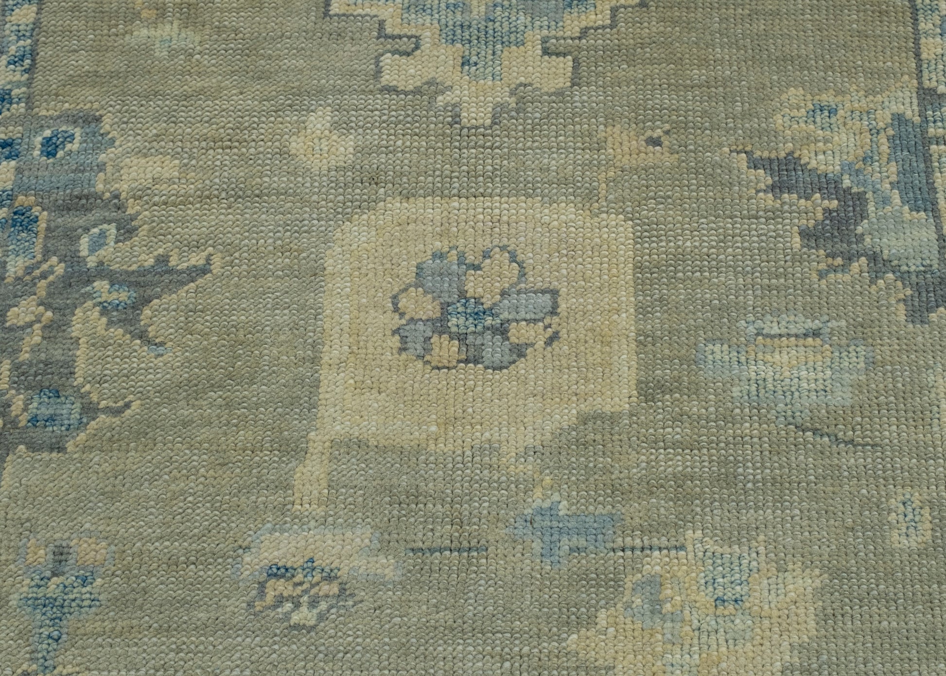 Turkish Oushak Rug 3'10" x 5'3" #17007