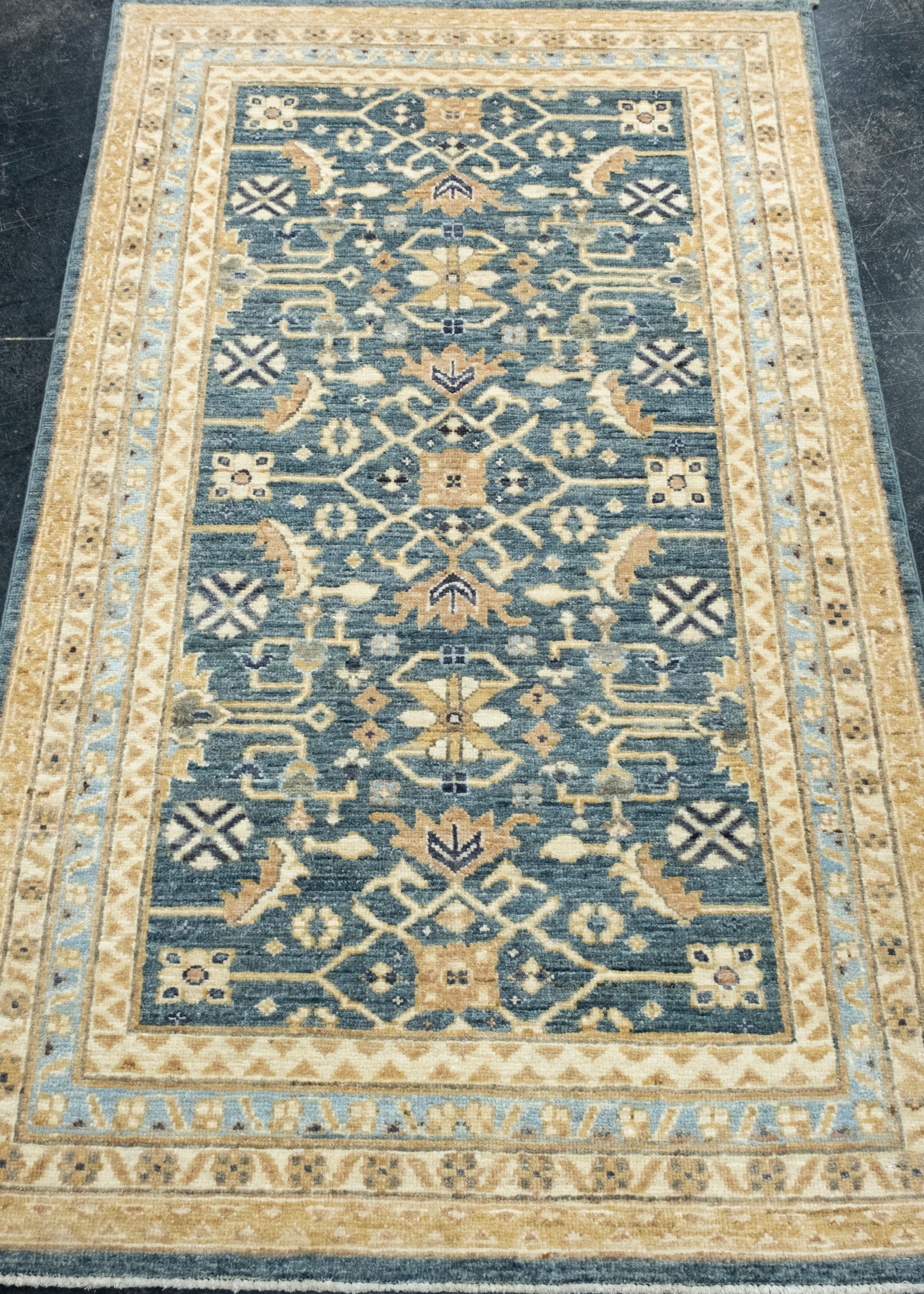Handwoven Oushak Rug 2'10" x 4'11" #17473