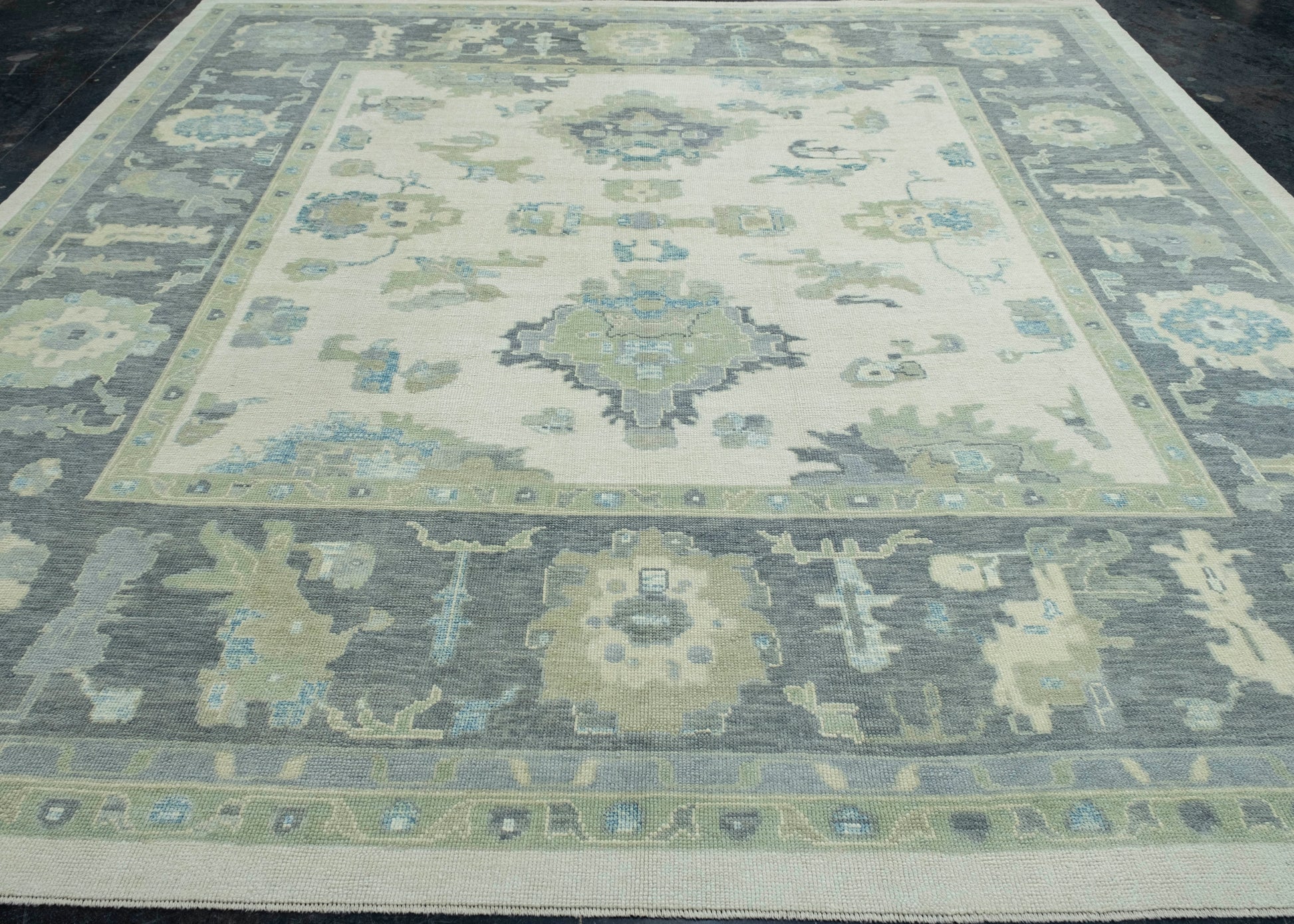Turkish Oushak Square Rug 11'9" x 11'10" #18115