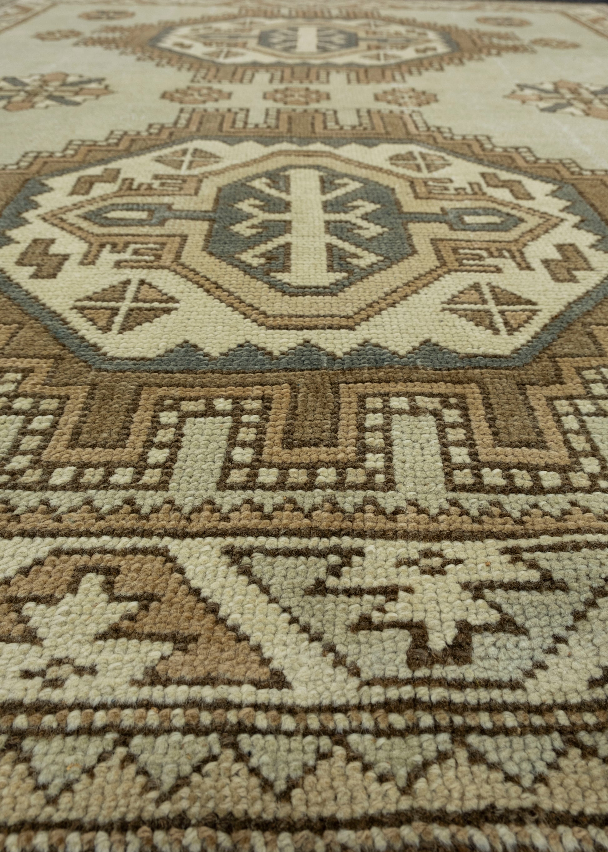 Turkish Vintage Anatolian Rug 4'6" x 5'6" #17111