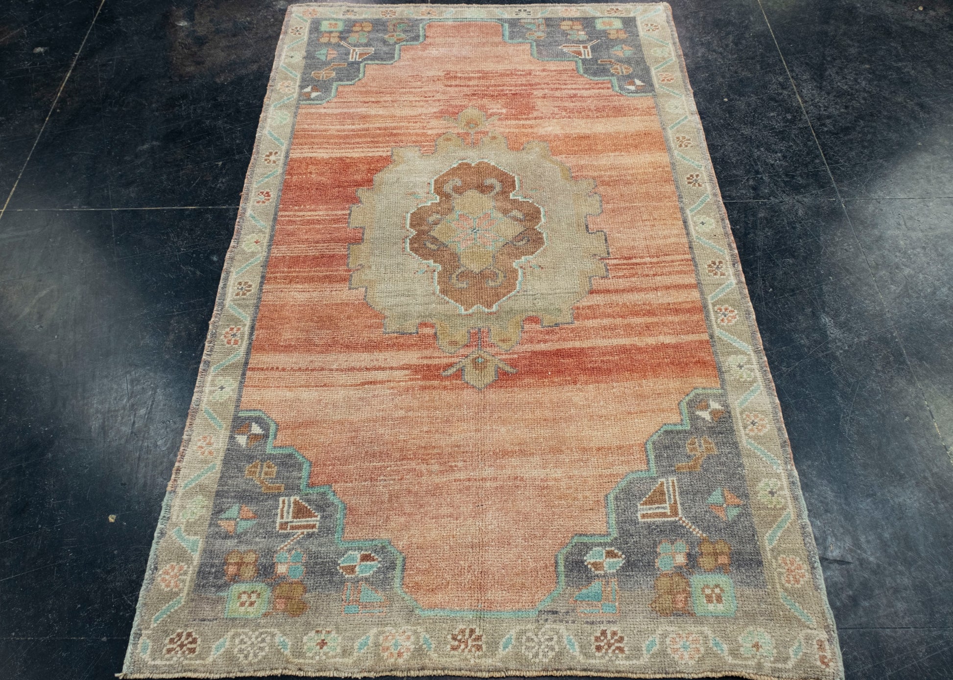 Turkish Vintage Rug 3'5" x 5'9" #17419