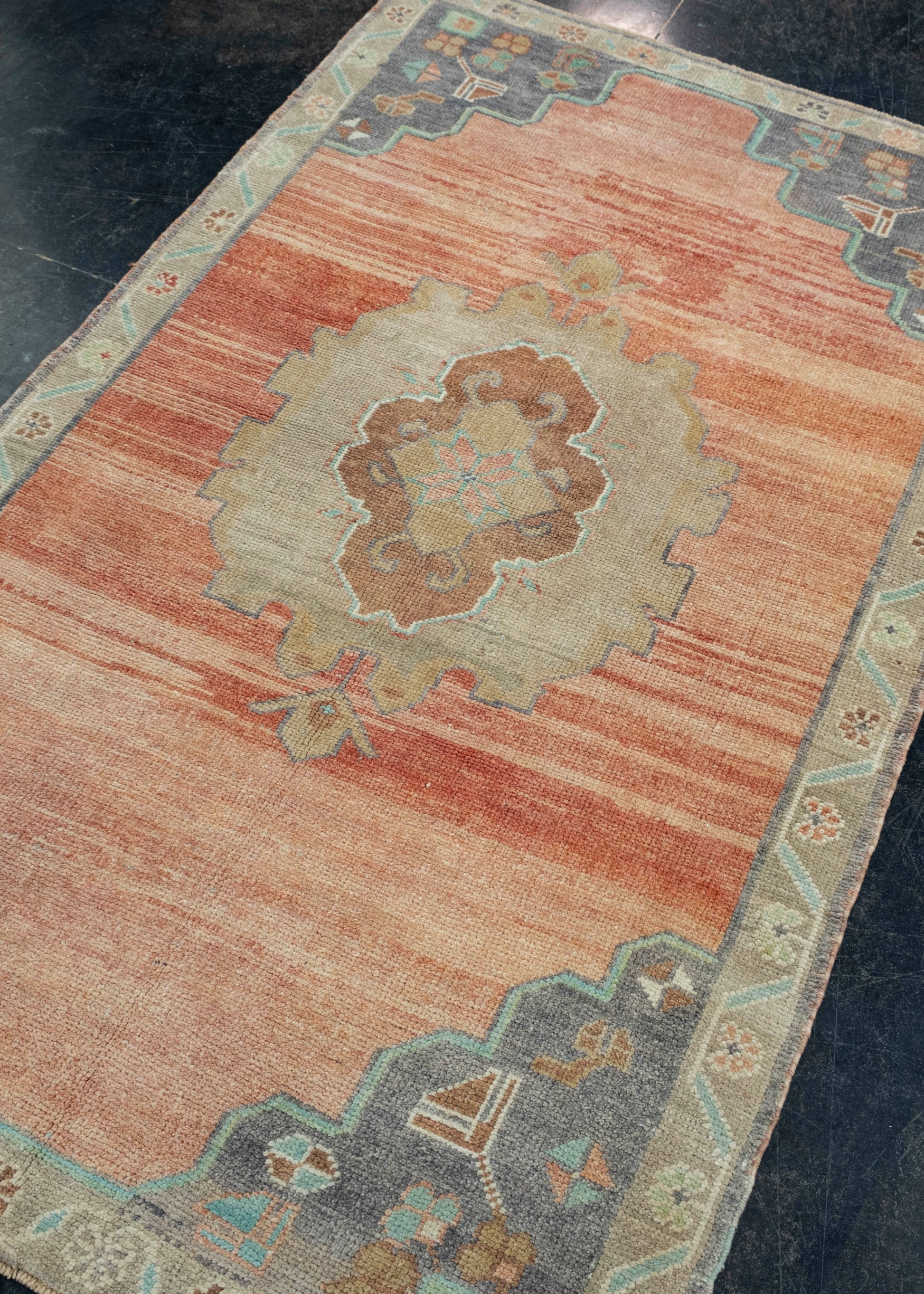 Turkish Vintage Rug 3'5" x 5'9" #17419