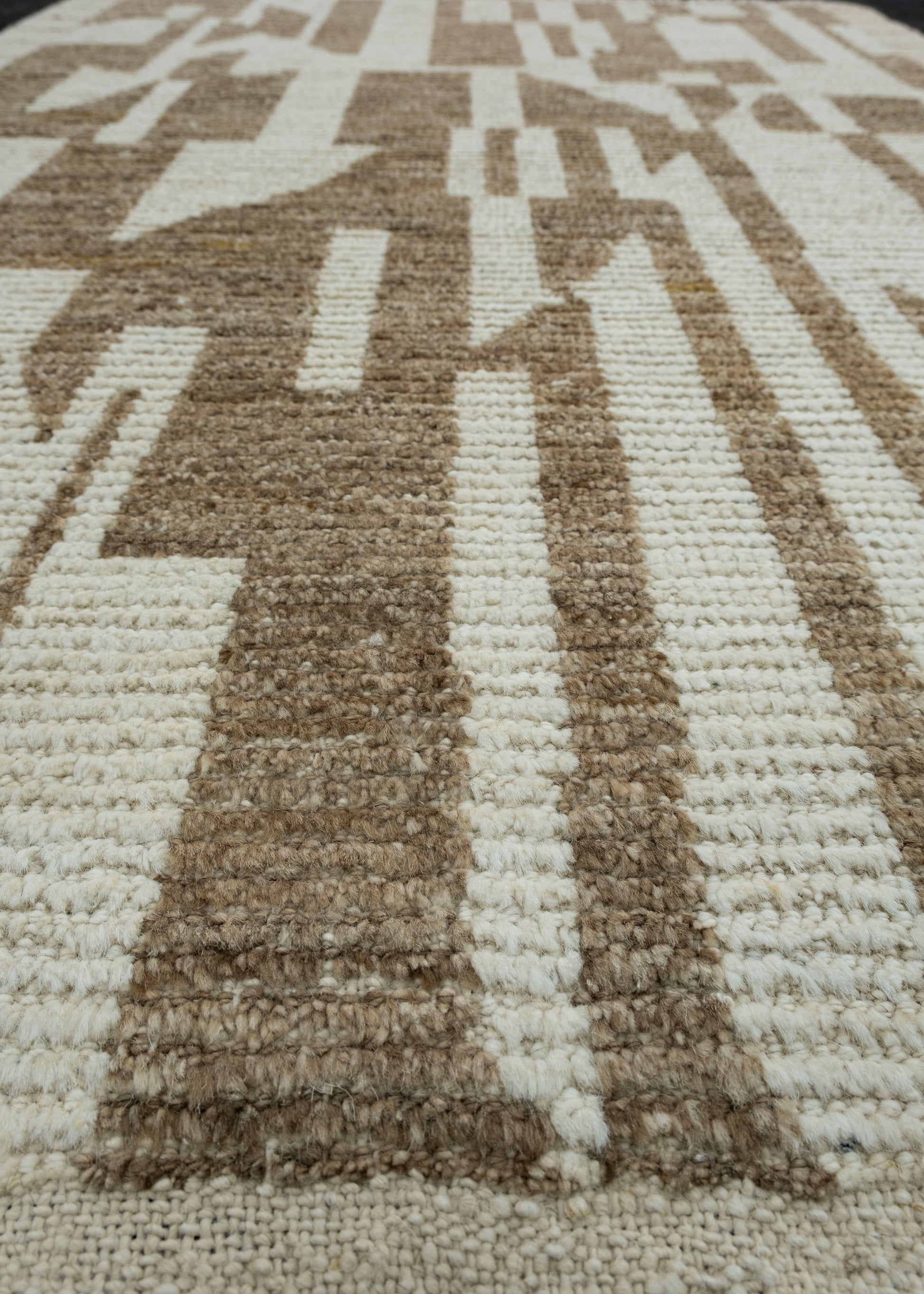 Turkish Modern Handmade Rug 3'7" x 5'2" #17457