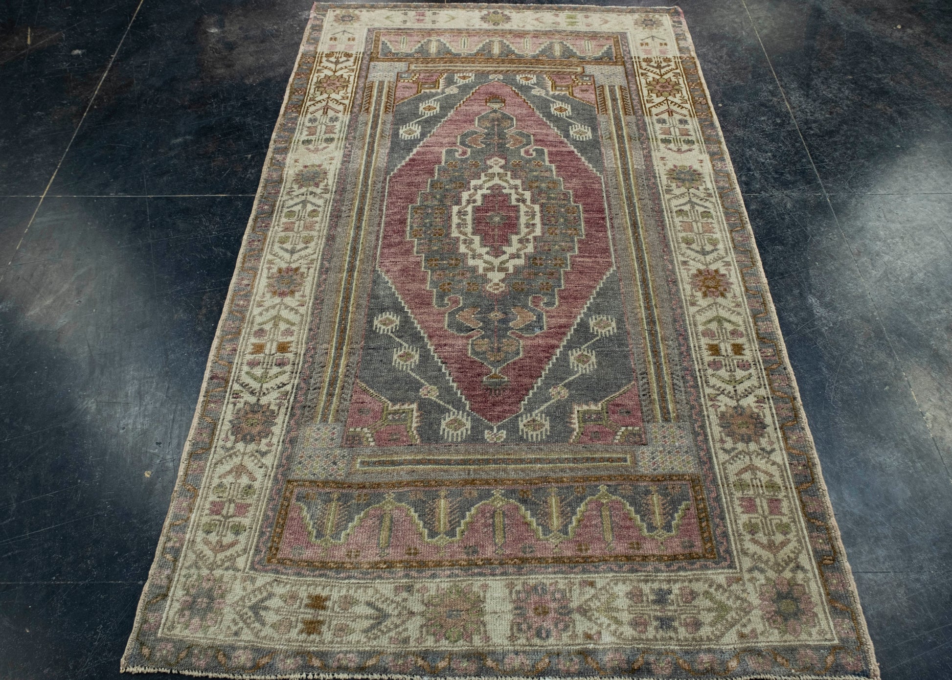 Turkish Vintage Rug 3'9" x 6'4" #17811