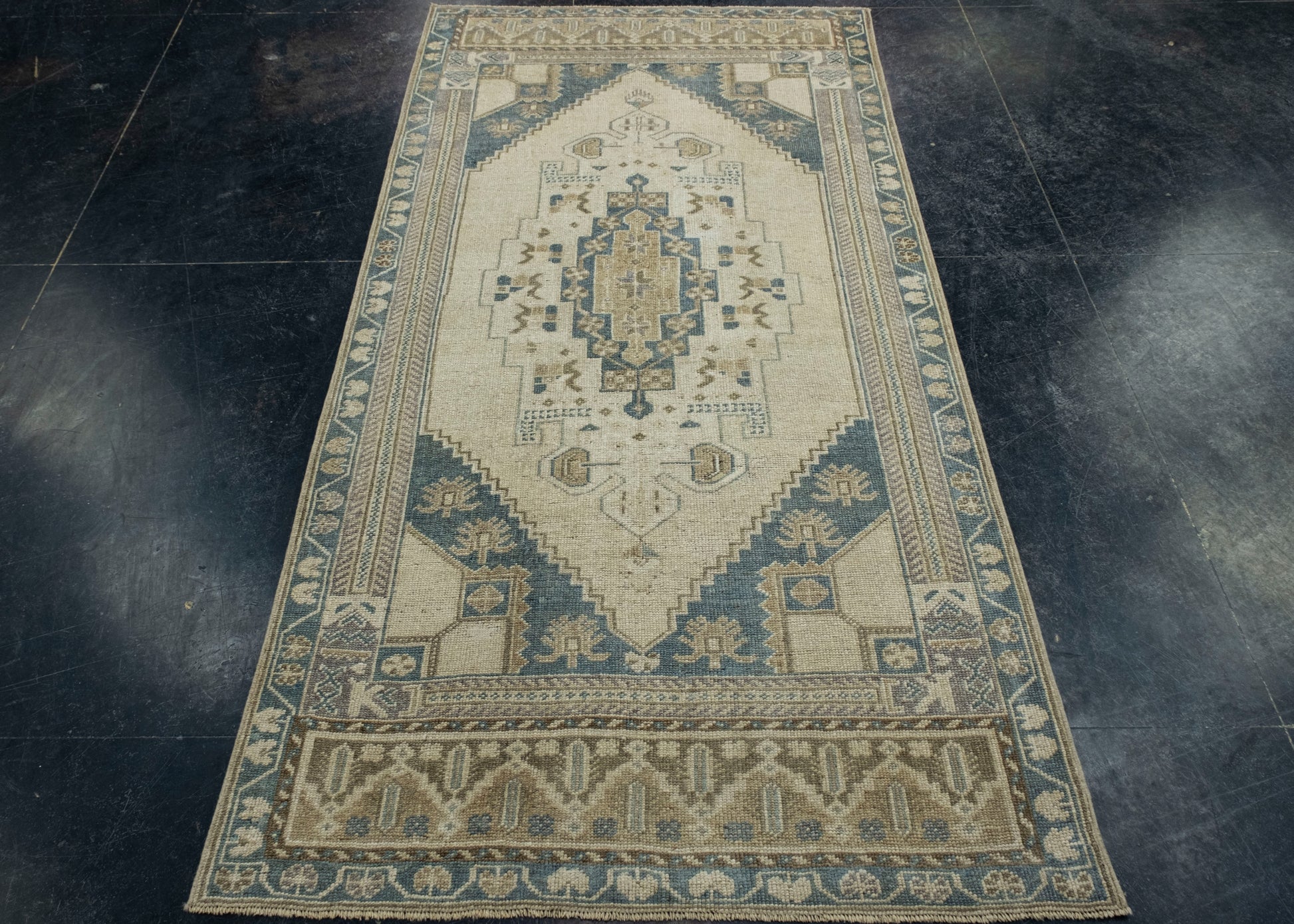 Turkish Anatolian Rug 3'4" x 6'8" #17649