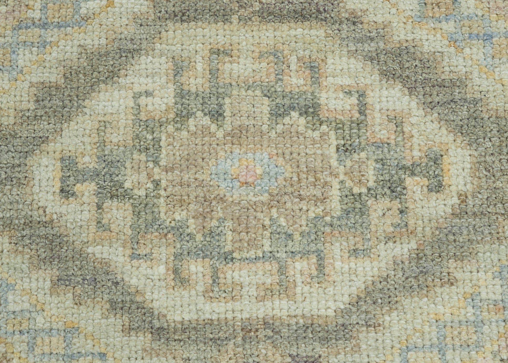 Turkish Oushak Rug 2'4" x 3'7" #17504