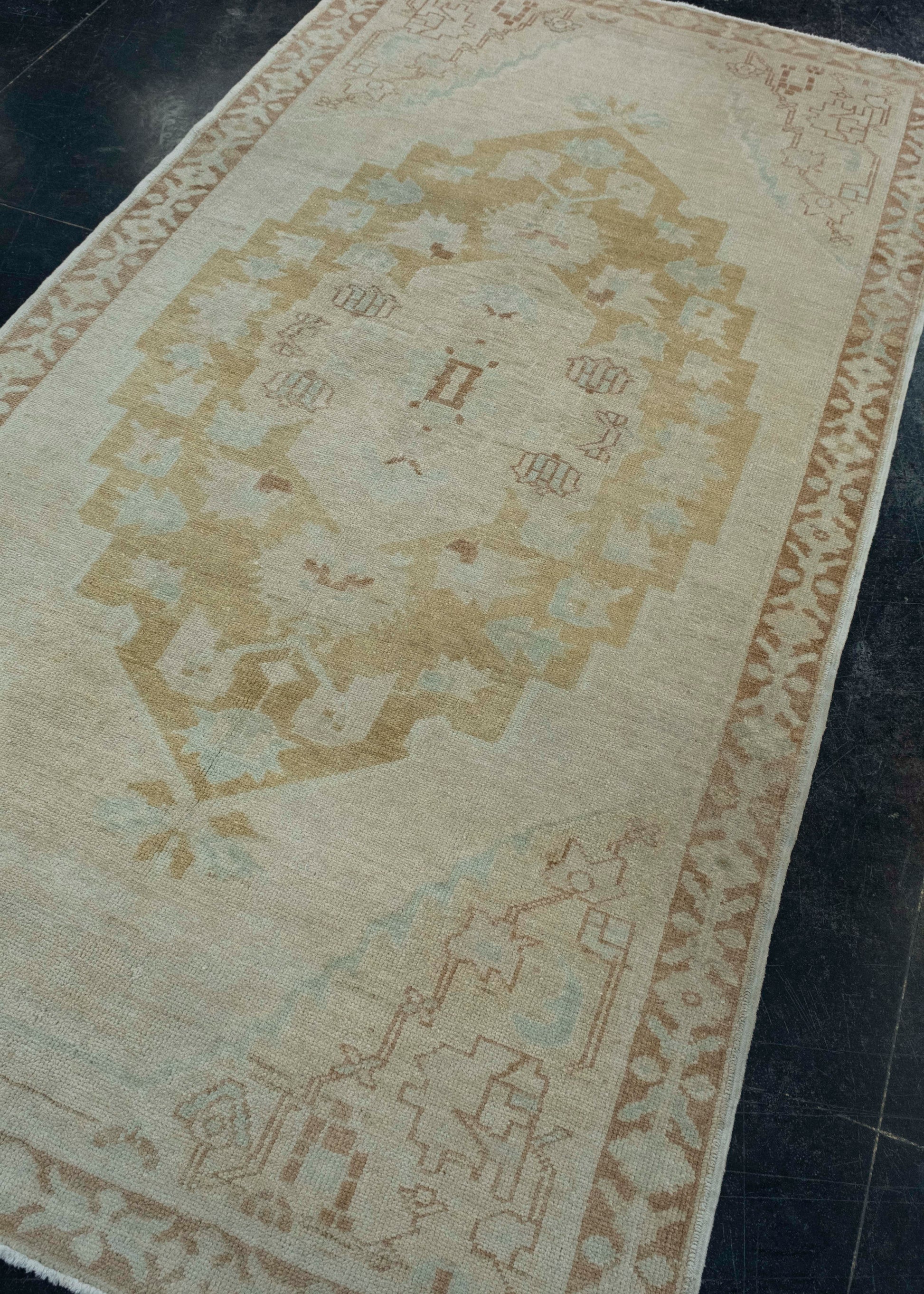 Turkish Anatolian Rug 4'4" x 8'2" #17579