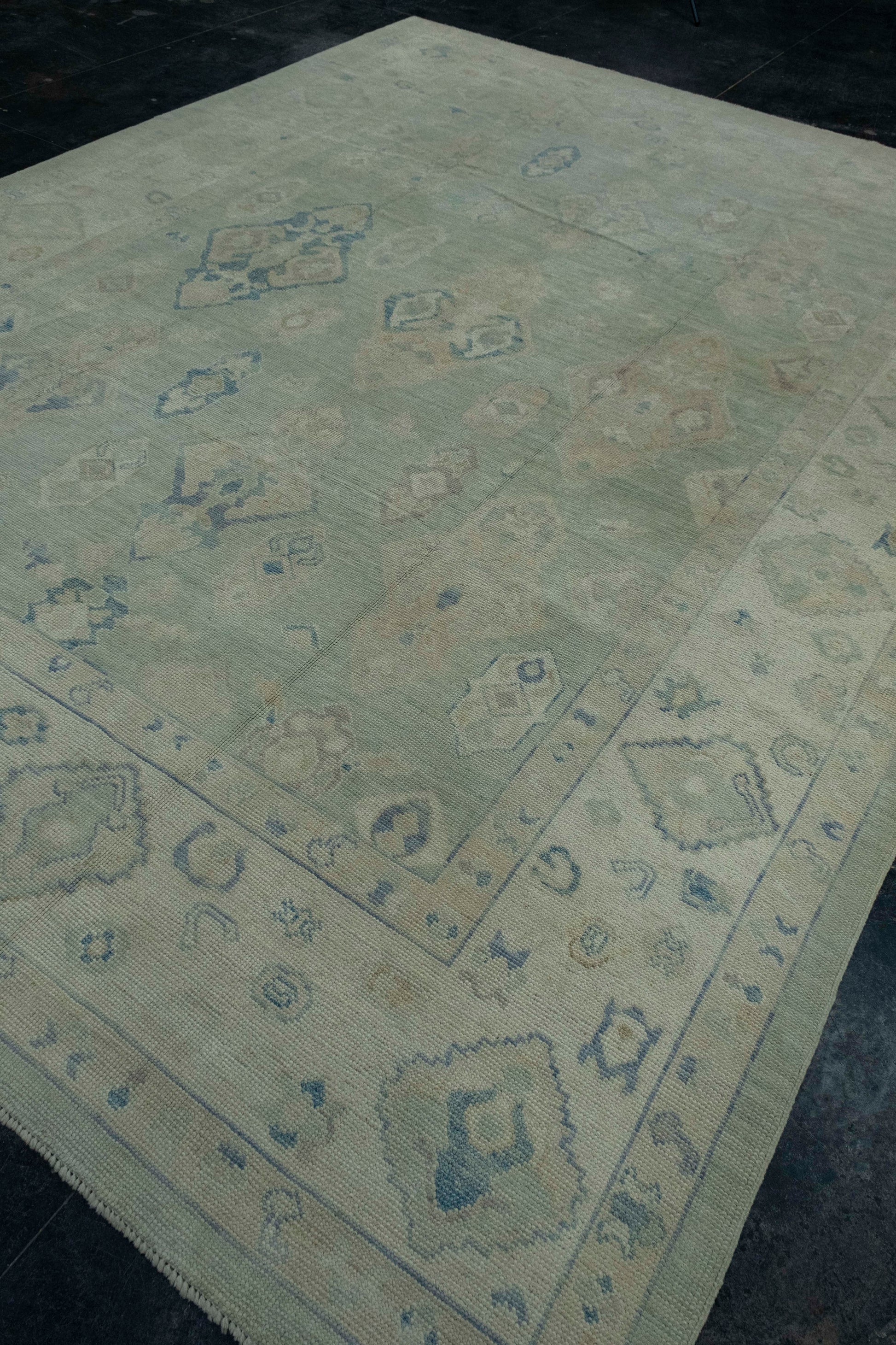 Oushak Rug 9'6" x 12'4" #17847