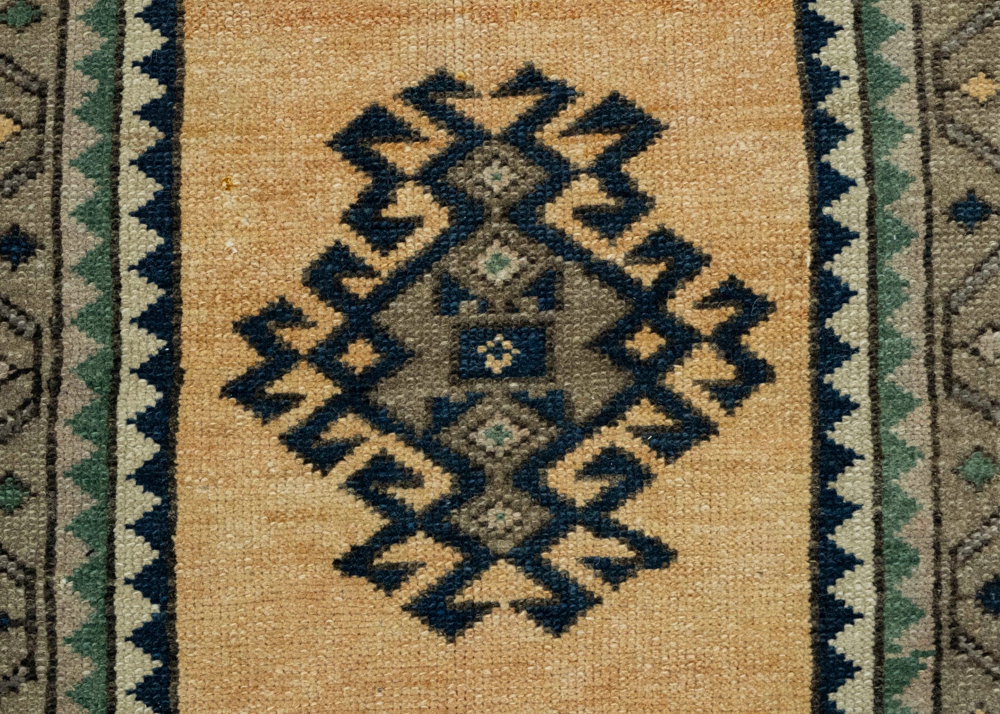 Turkish Mini Rug Oriental Hand Knotted Vintage Rug 1'8" x 3'2" #16219