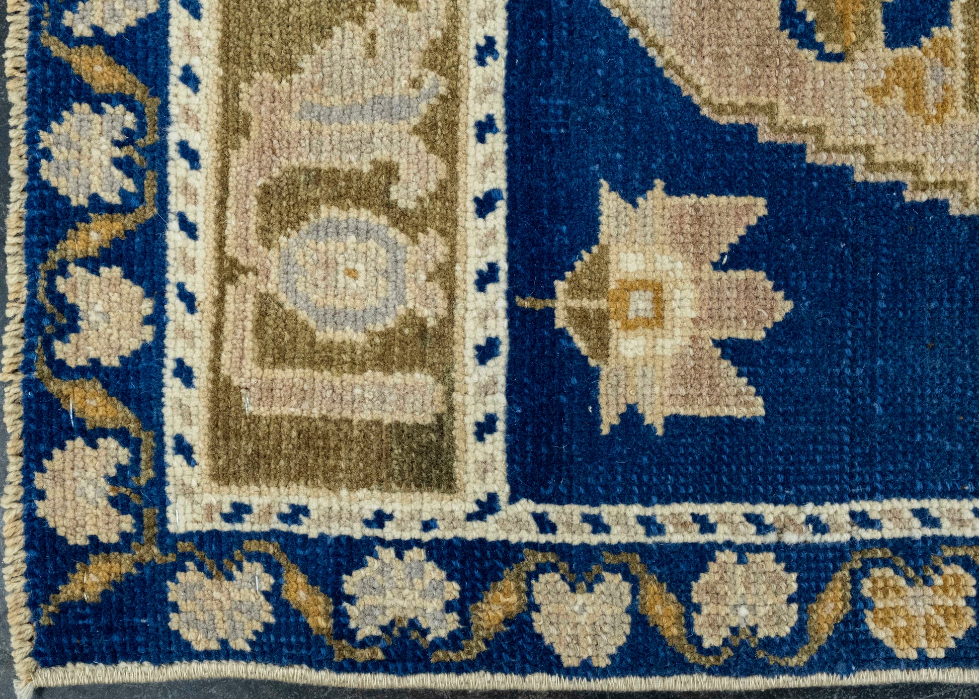 Turkish Mini Rug Oriental Hand Knotted Vintage Rug 1'11" x 3'8" #16643