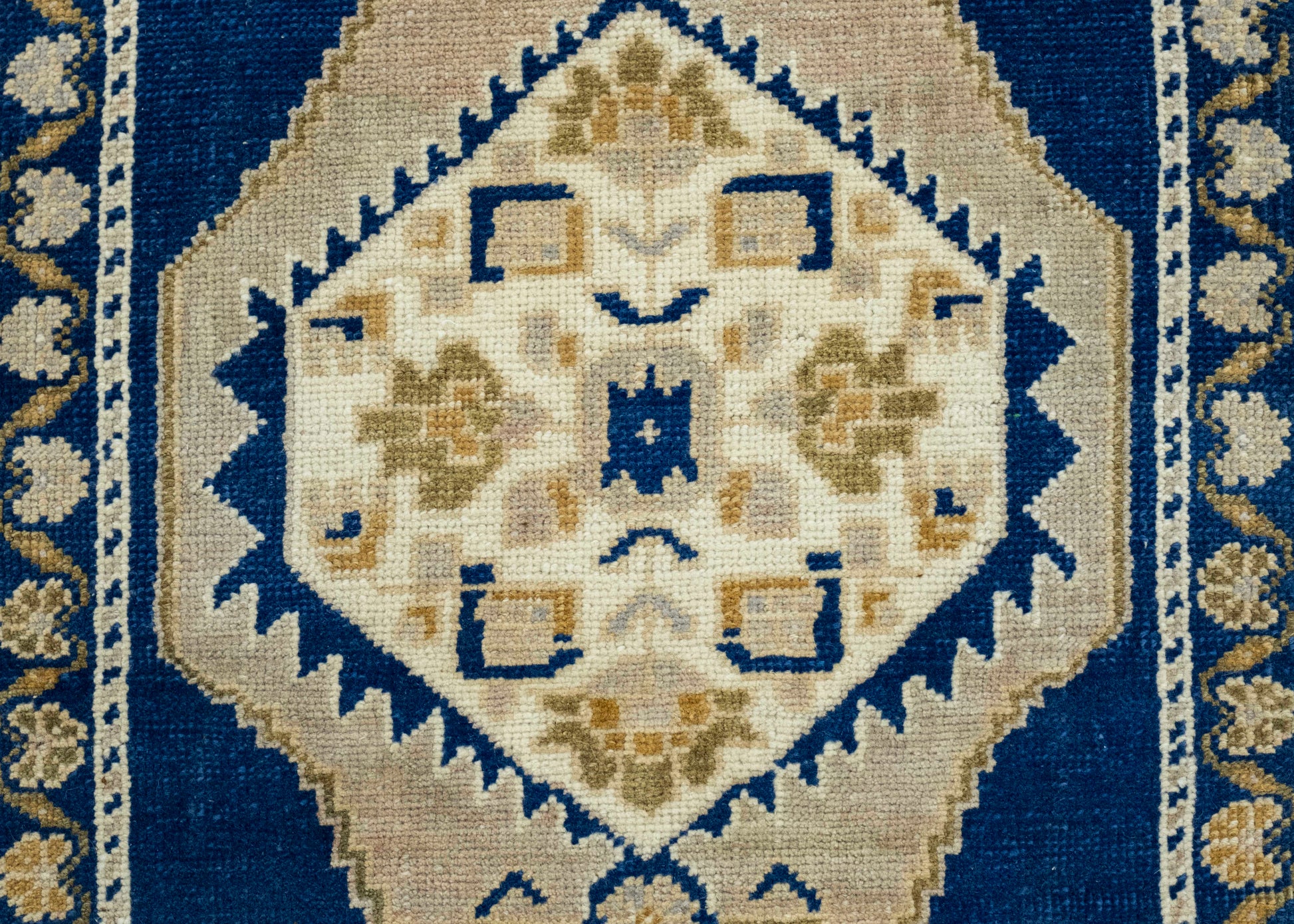 Turkish Mini Rug Oriental Hand Knotted Vintage Rug 1'11" x 3'8" #16643