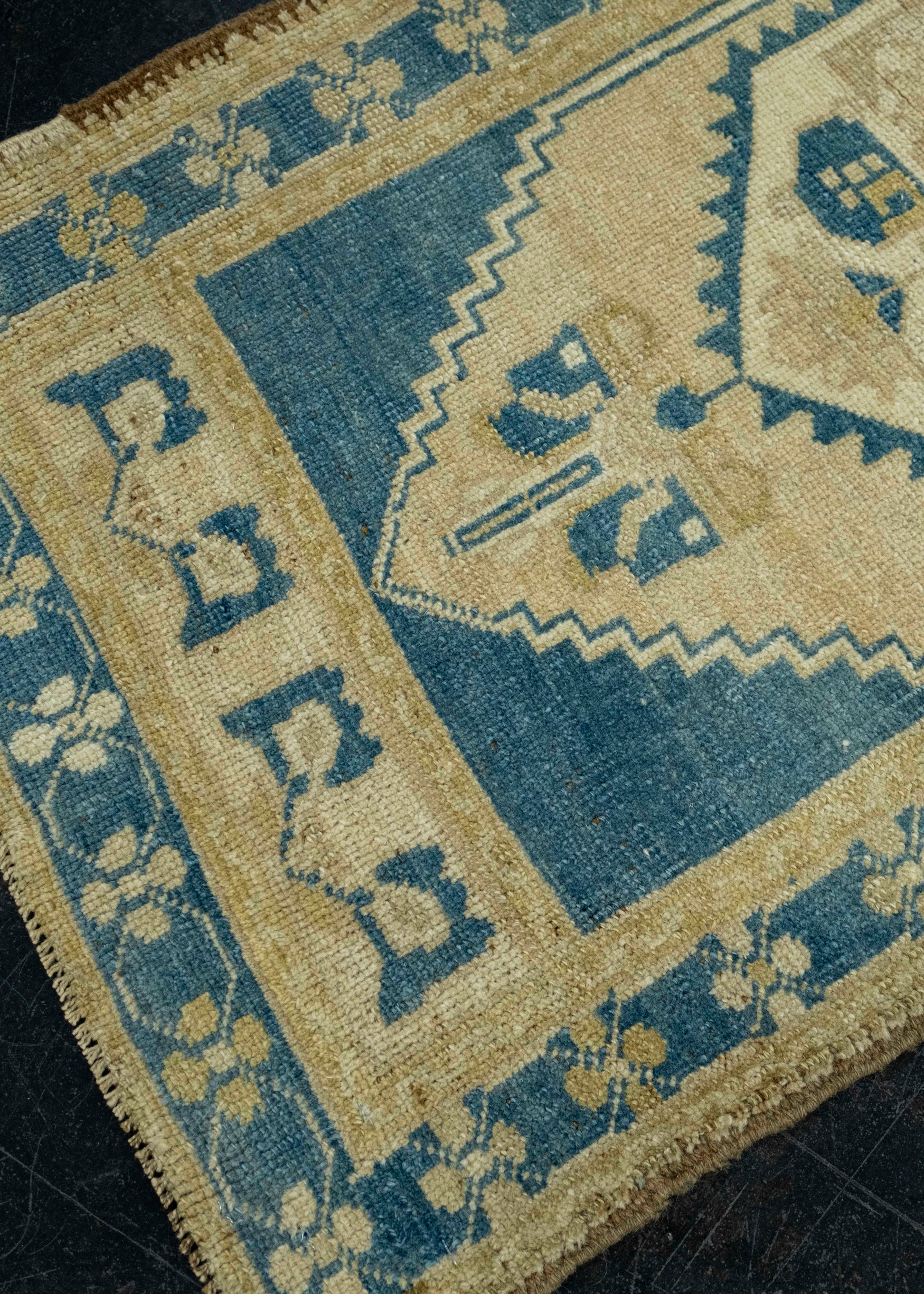 Turkish Mini Rug Oriental Hand Knotted Vintage Rug 1'10" x 3'7" #16427
