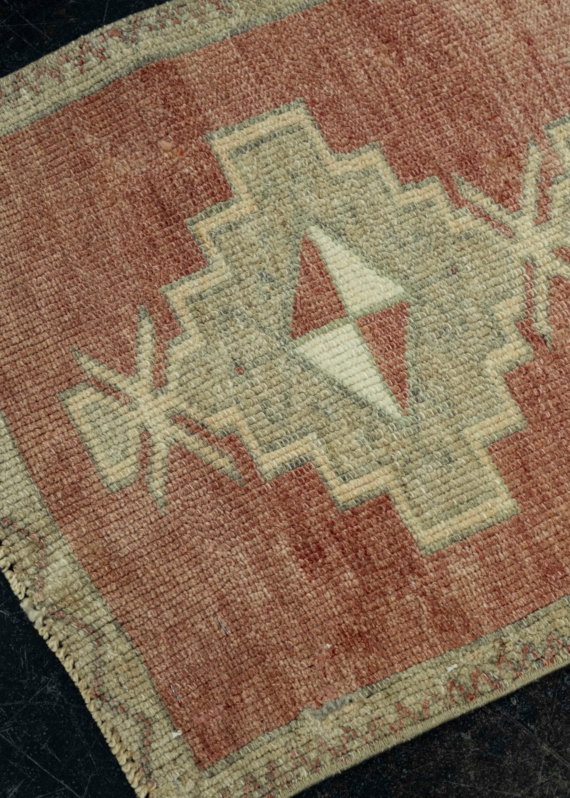 Turkish Mini Rug Oriental Hand Knotted Vintage Rug 1'6" x 3'6" #16507