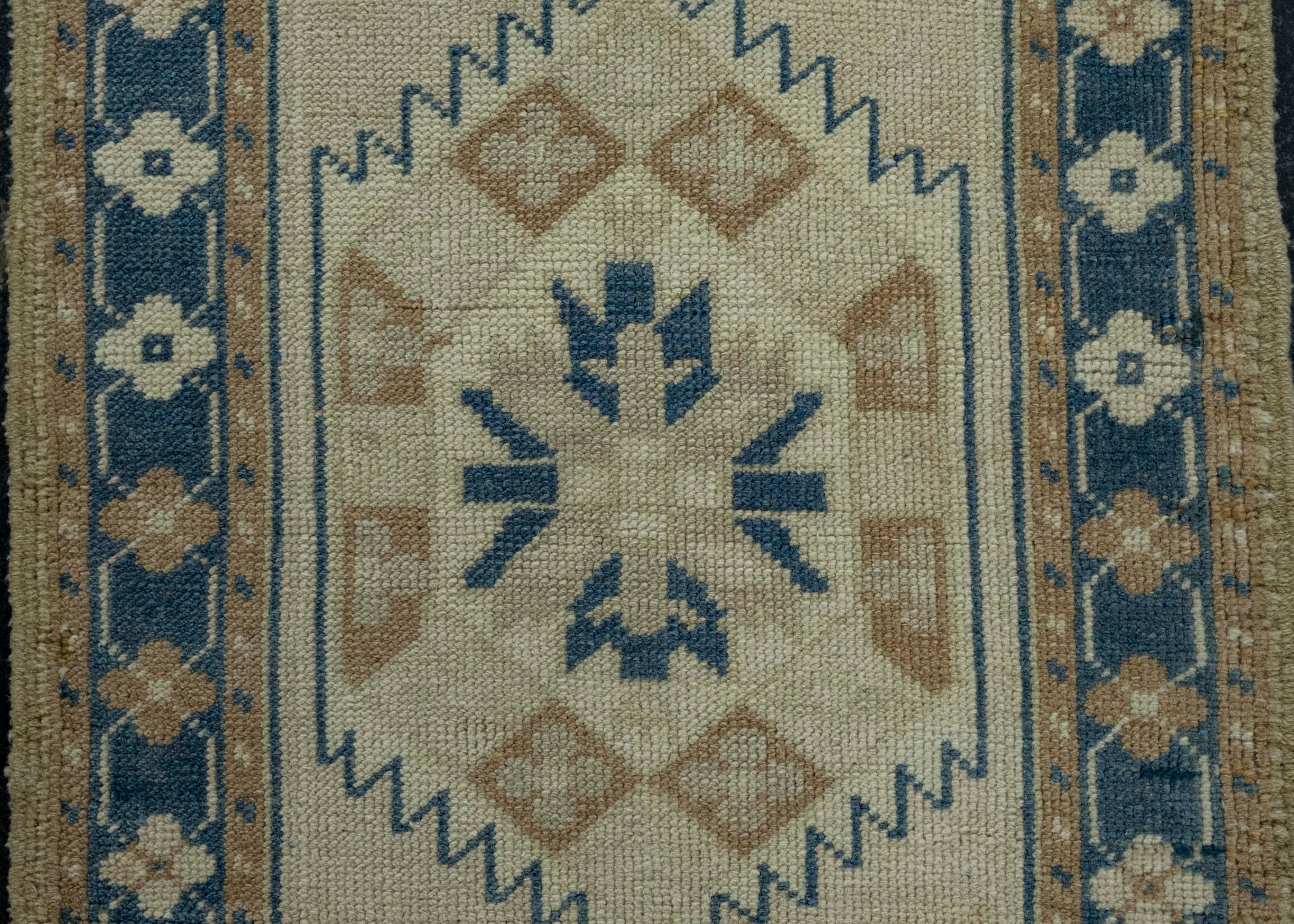 Turkish Mini Rug Oriental Hand Knotted Vintage Rug 1'9" x 3'8" #16518