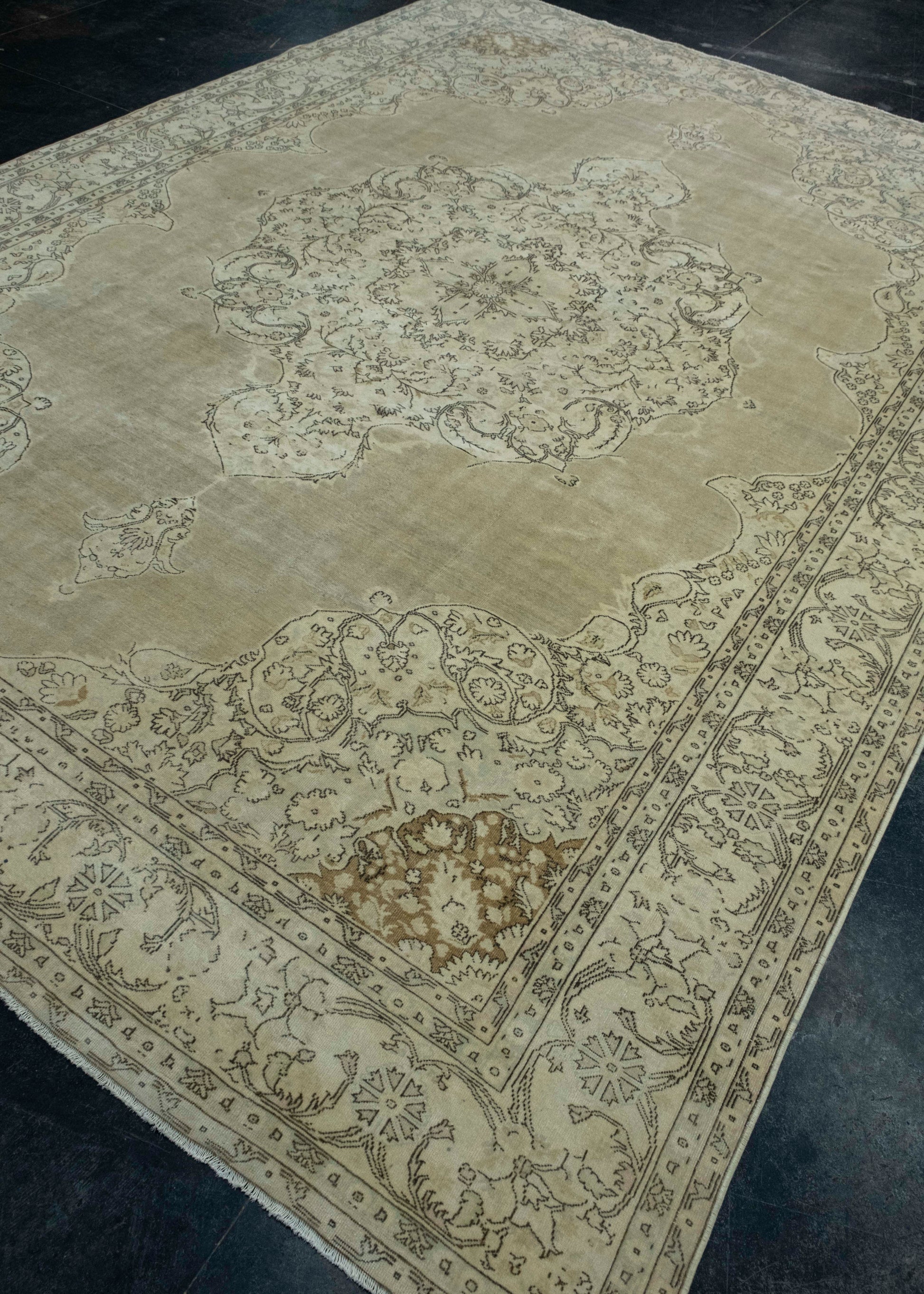 Turkish Oushak Rug 8'4" x 11'7" #18648