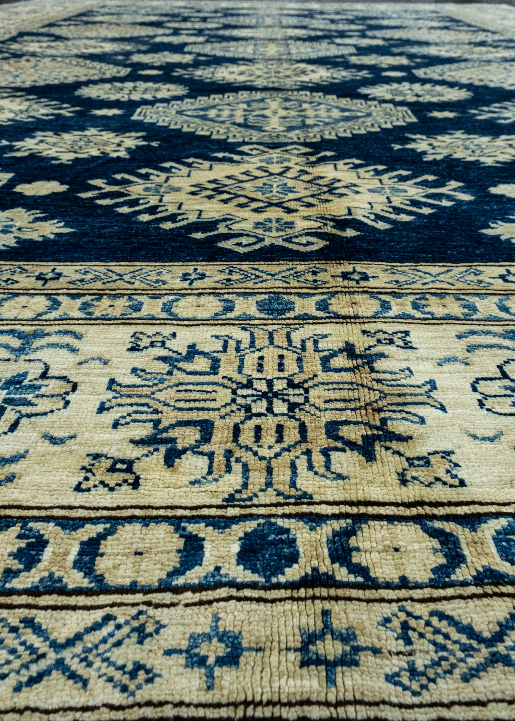 Oriental Hand Knotted Rug 9'2" x 11'9" #17907